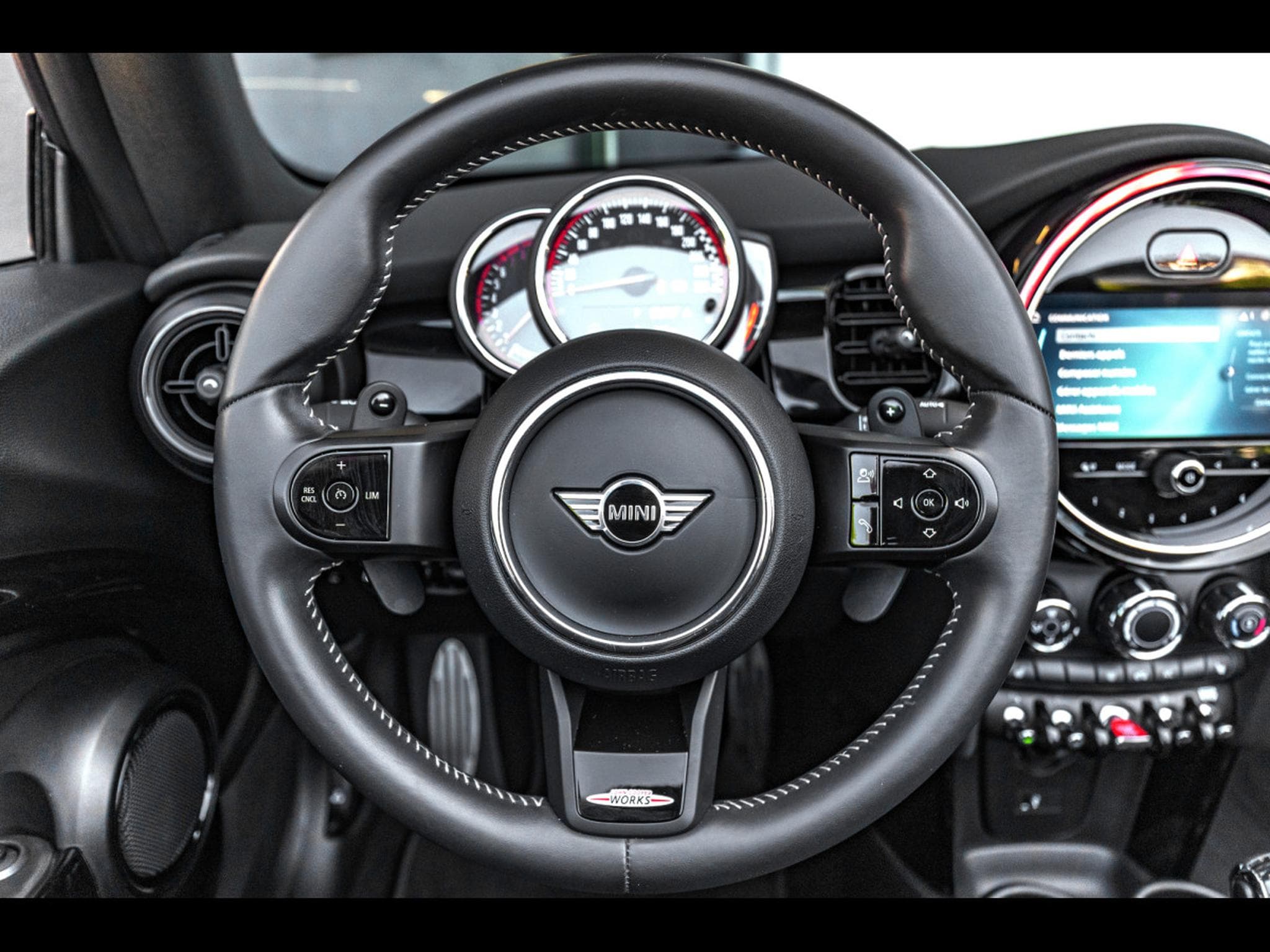 Mini Cooper John Cooper Works Cabriolet AUTO - MOONWALK GREY METALLIC (2022) - Foto 12