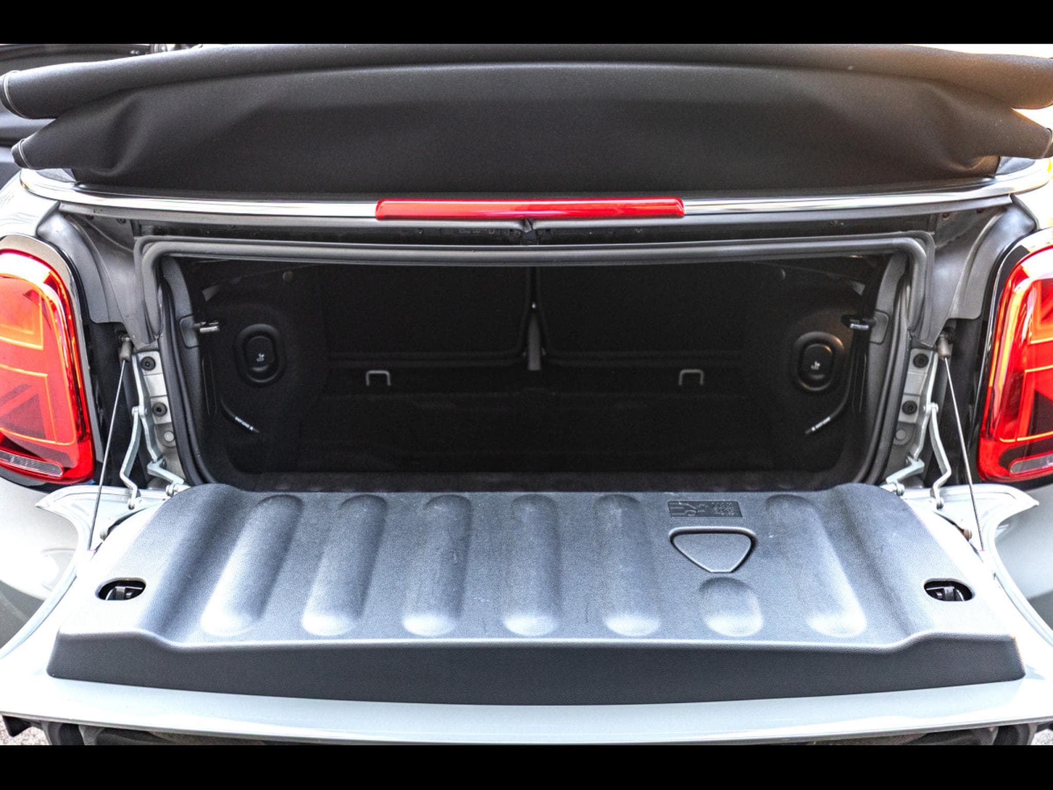 Mini Cooper John Cooper Works Cabriolet AUTO - MOONWALK GREY METALLIC (2022) - Foto 17