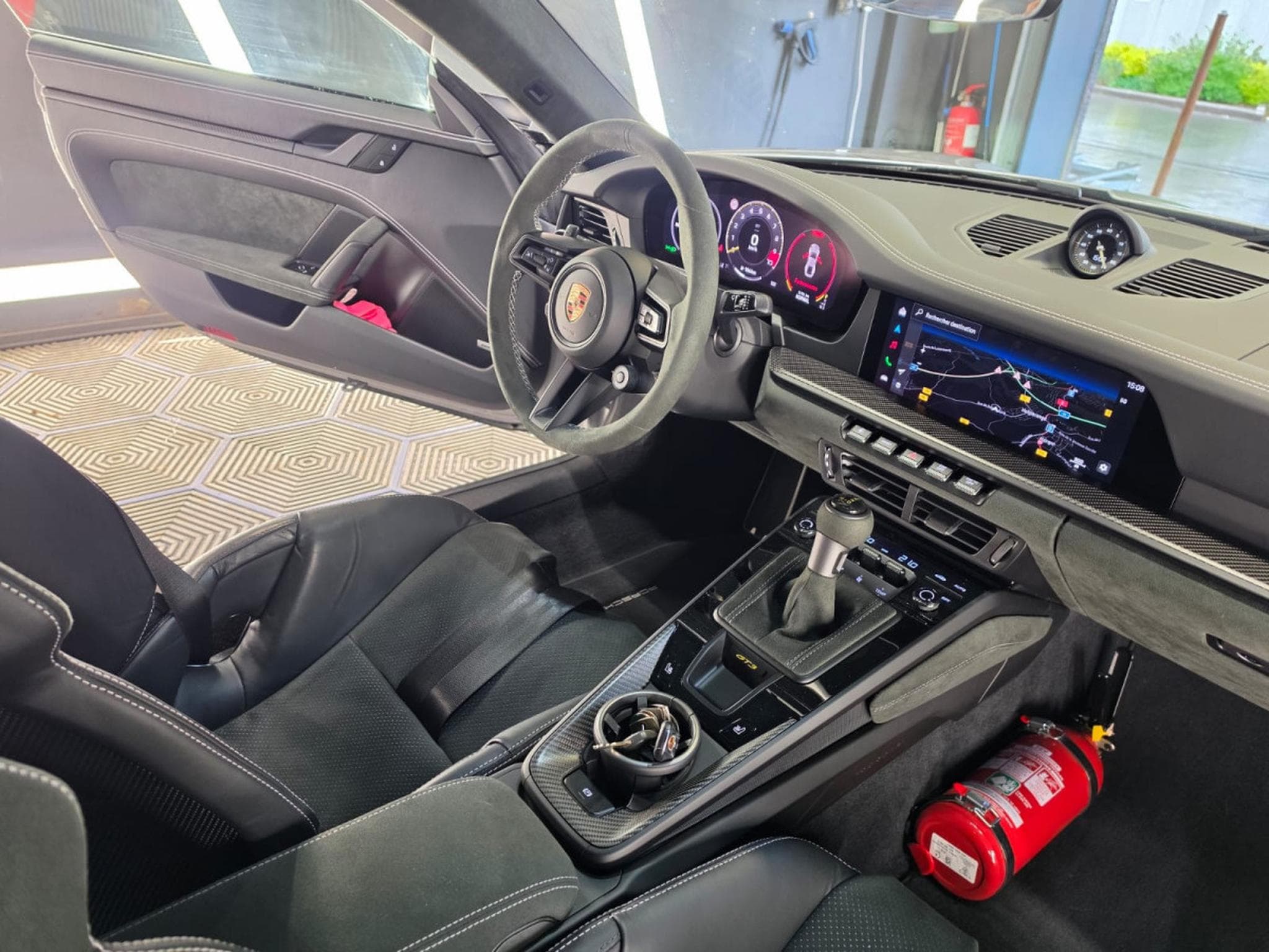 Porsche 911 GT3 992.2 ARGENT GT hd led, pack club sport, bacquet carbon, (2025) - Photo 12