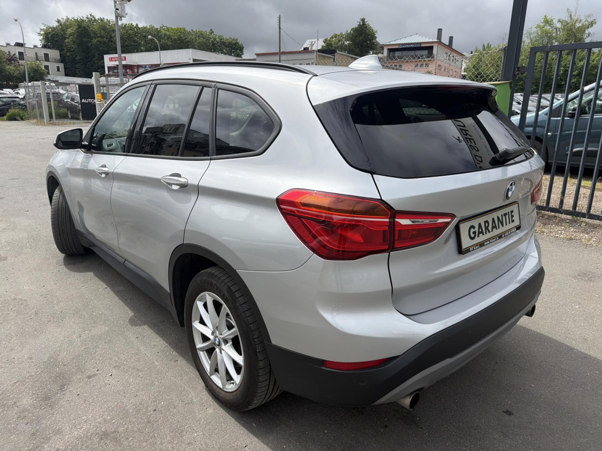 BMW X1 XDRIVE 20i AUTO (2018) - Photo 6
