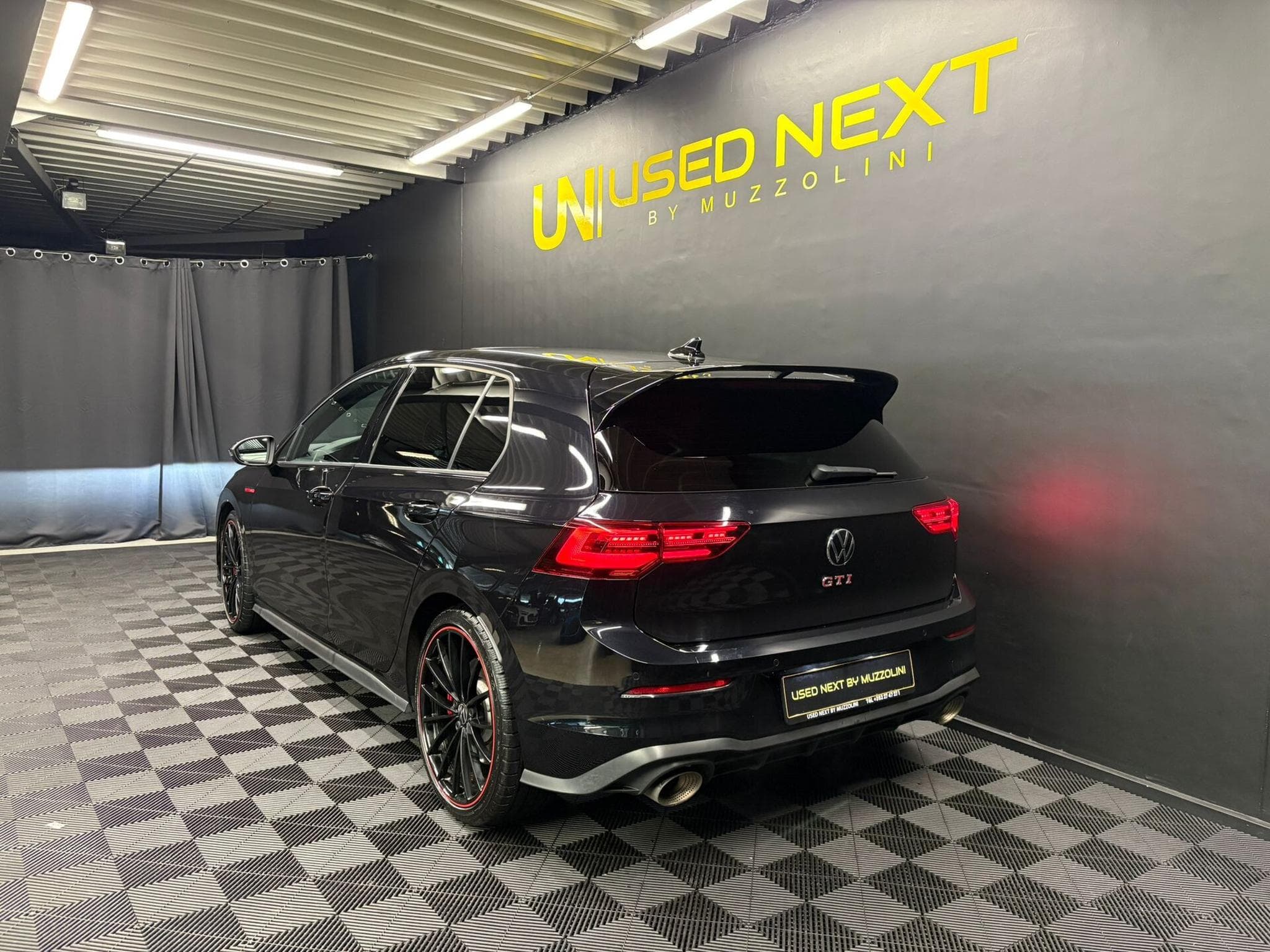 VW Golf VIII GTI Clubsport Pack Performance (2023) - Foto 5