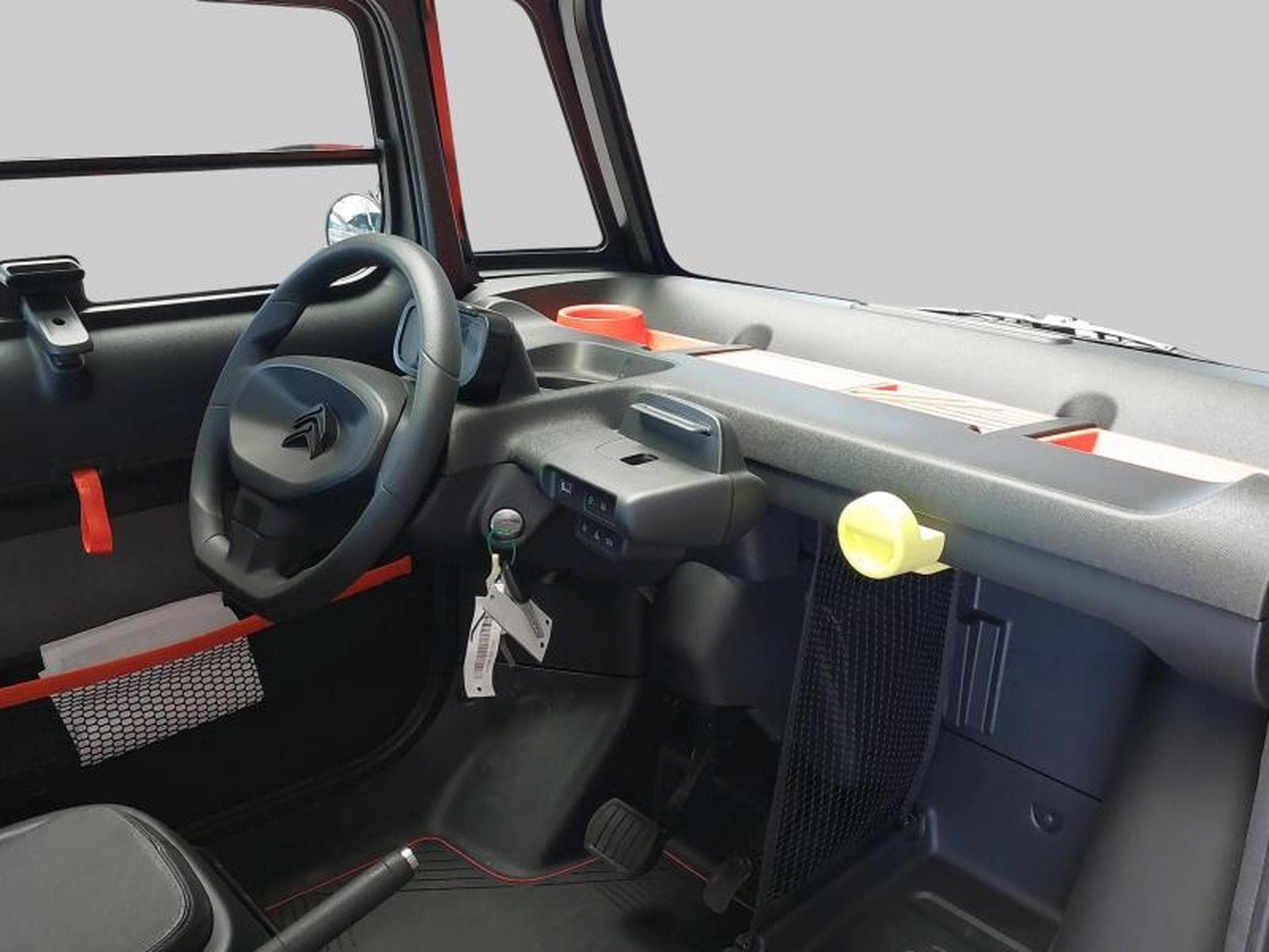 Citroen Ami PEPS (2026) - Photo 9