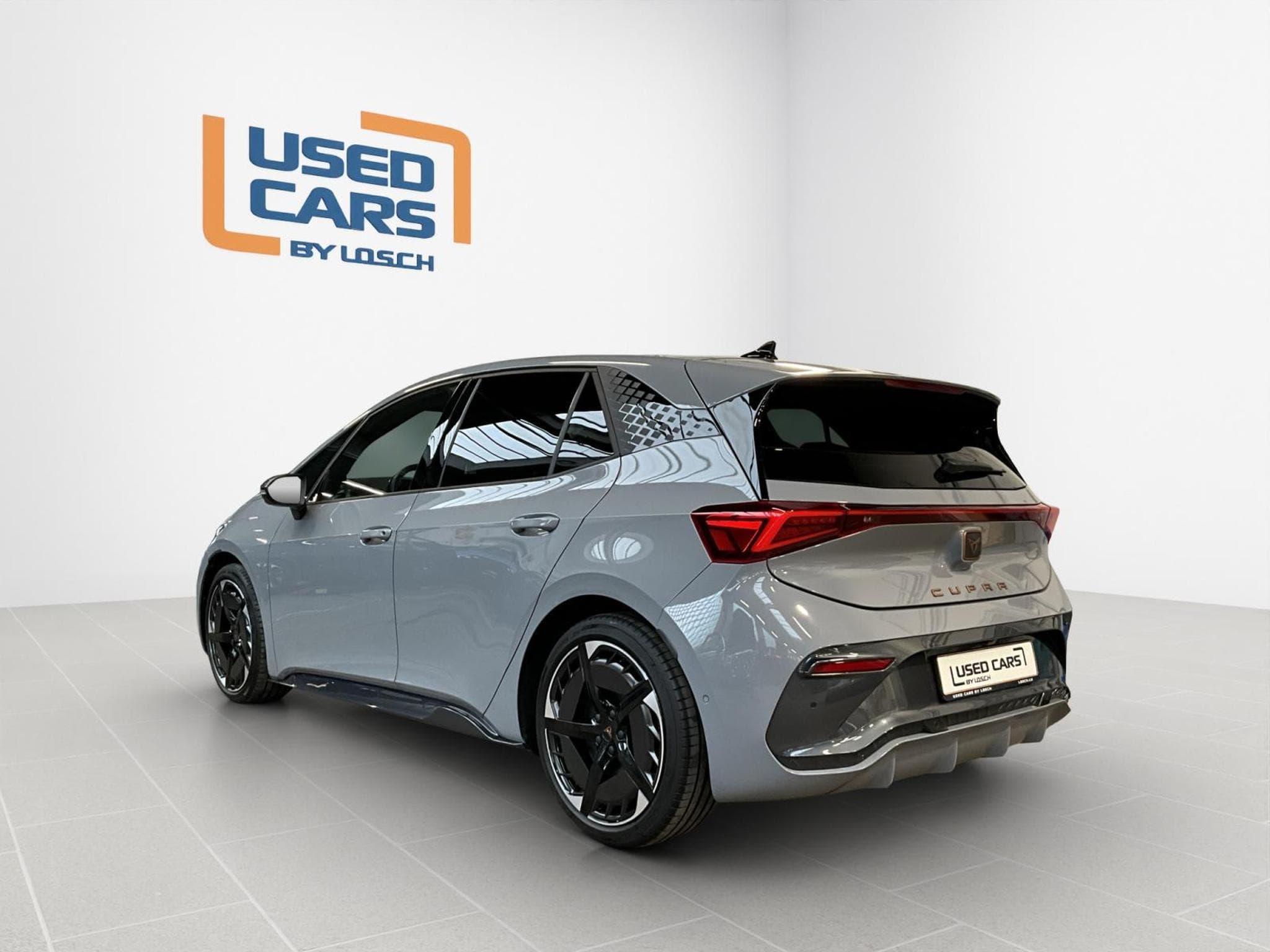 Cupra Born 77kWh+eBOOST+Tech.M+P.Skyline+P.Pilot (2025) - Photo 6