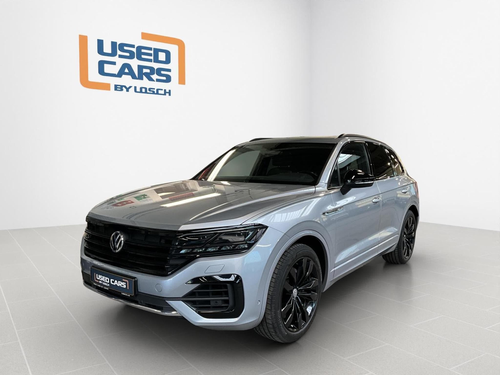 VW Touareg R-Line+V6+Black-Style+4M+Pano+Stand-H+Luft. (2019) - Foto 1