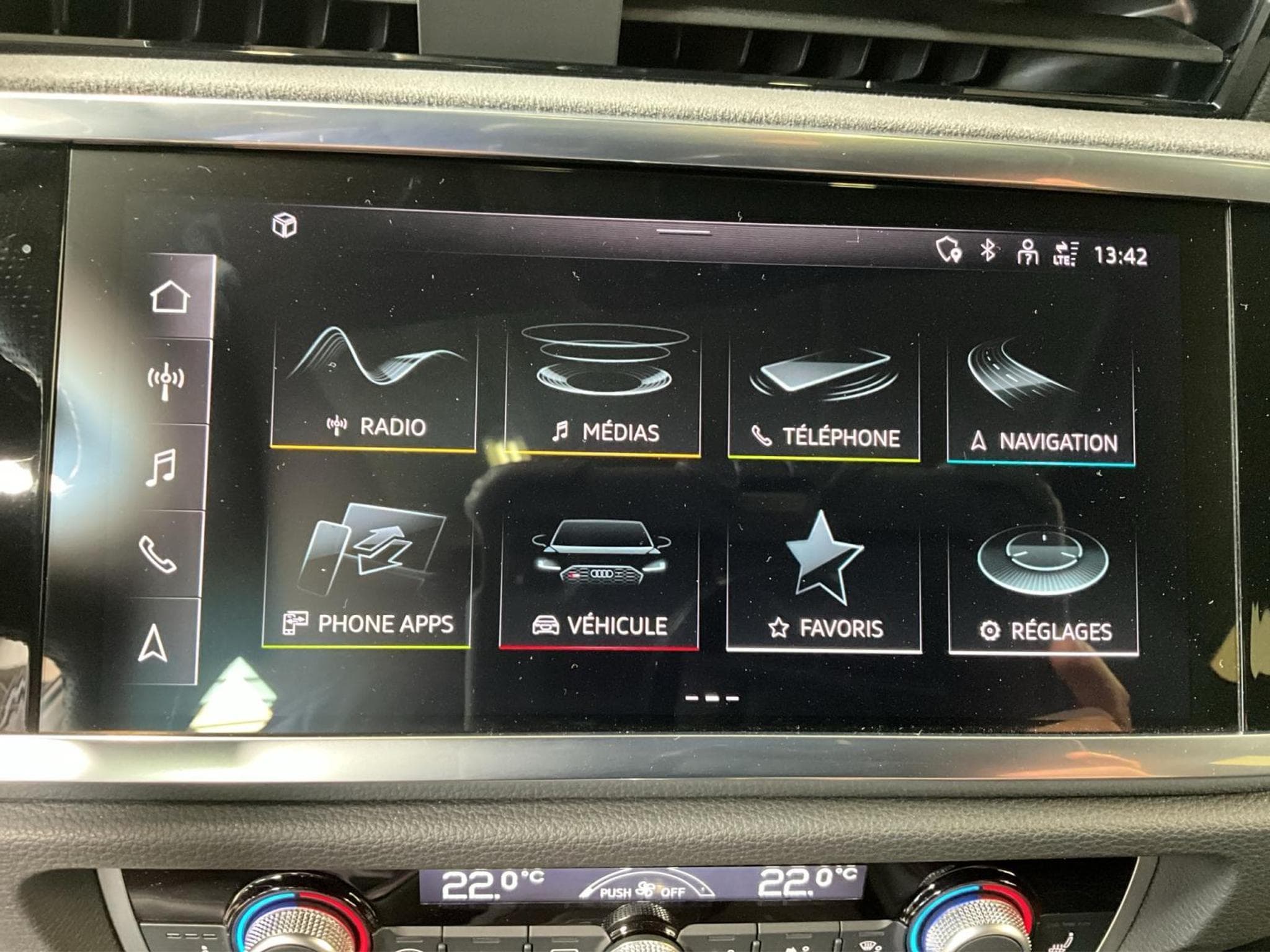 Audi RSQ3 SB+Quattro+S-tronic+Sonos+LED+Pano (2022) - Photo 13