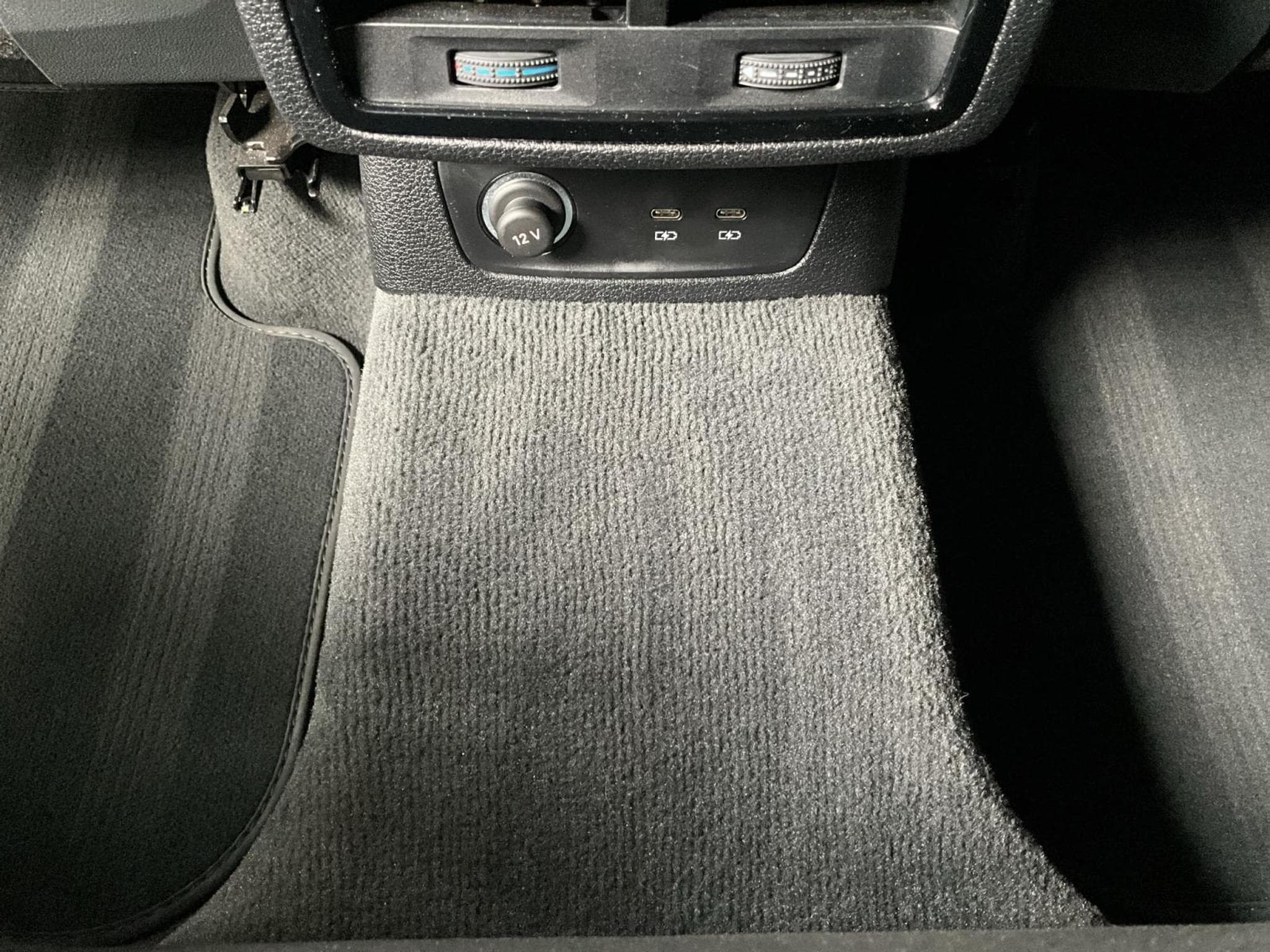 Audi RSQ3 SB+Quattro+S-tronic+Sonos+LED+Pano (2022) - Photo 23