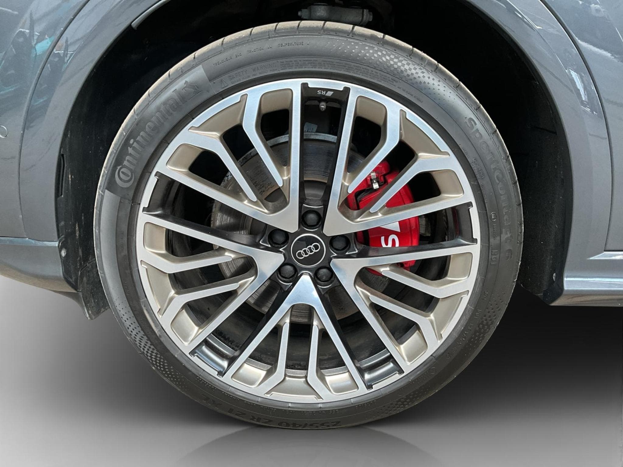 Audi SQ5 SB+Quattro+S-Tronic+Pano+Luft.+AHK (2025) - Photo 8