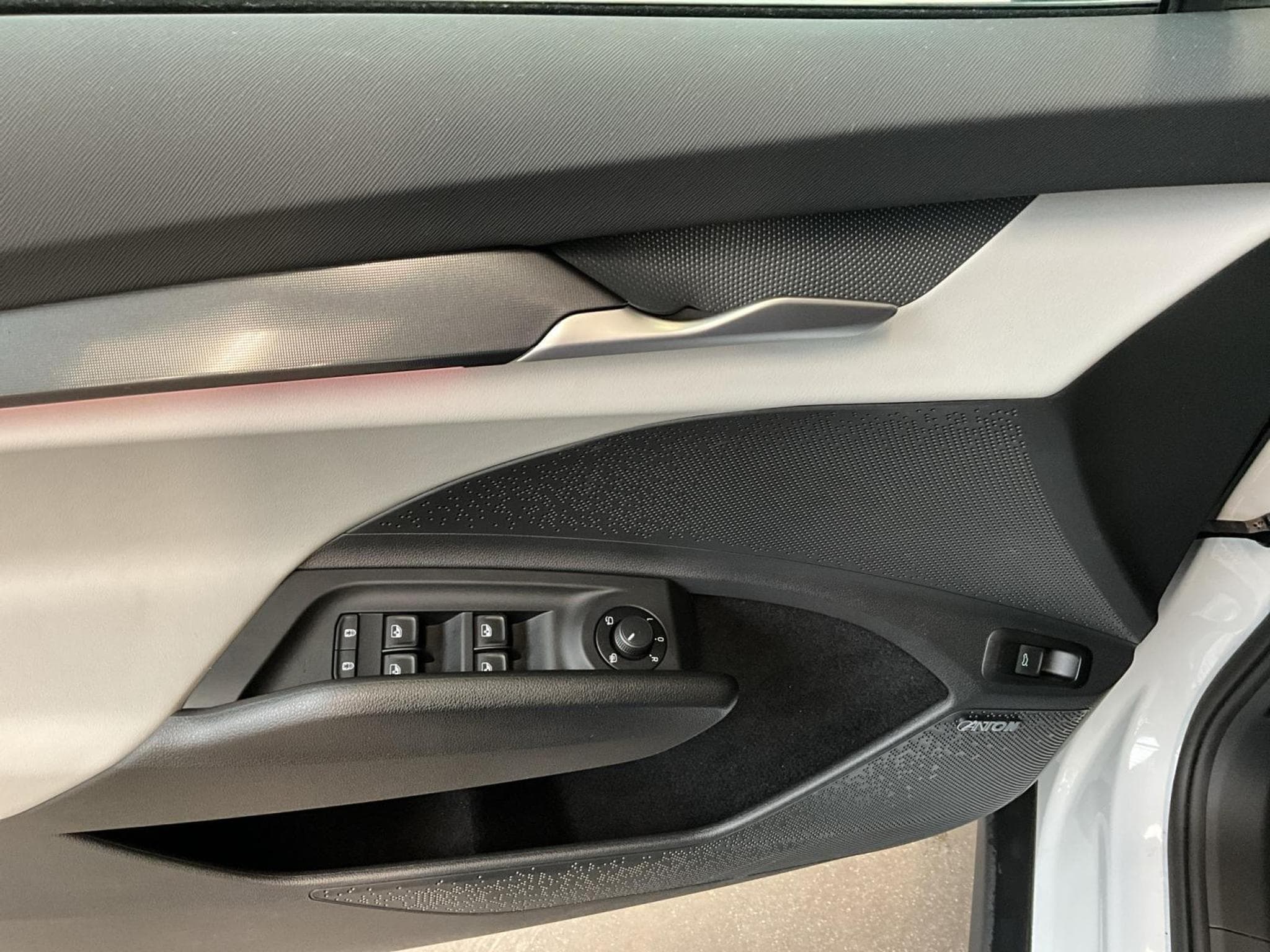 Skoda Elroq 77kWh+85iV+P.Lodge+eBravo+AHK (2025) - Foto 11