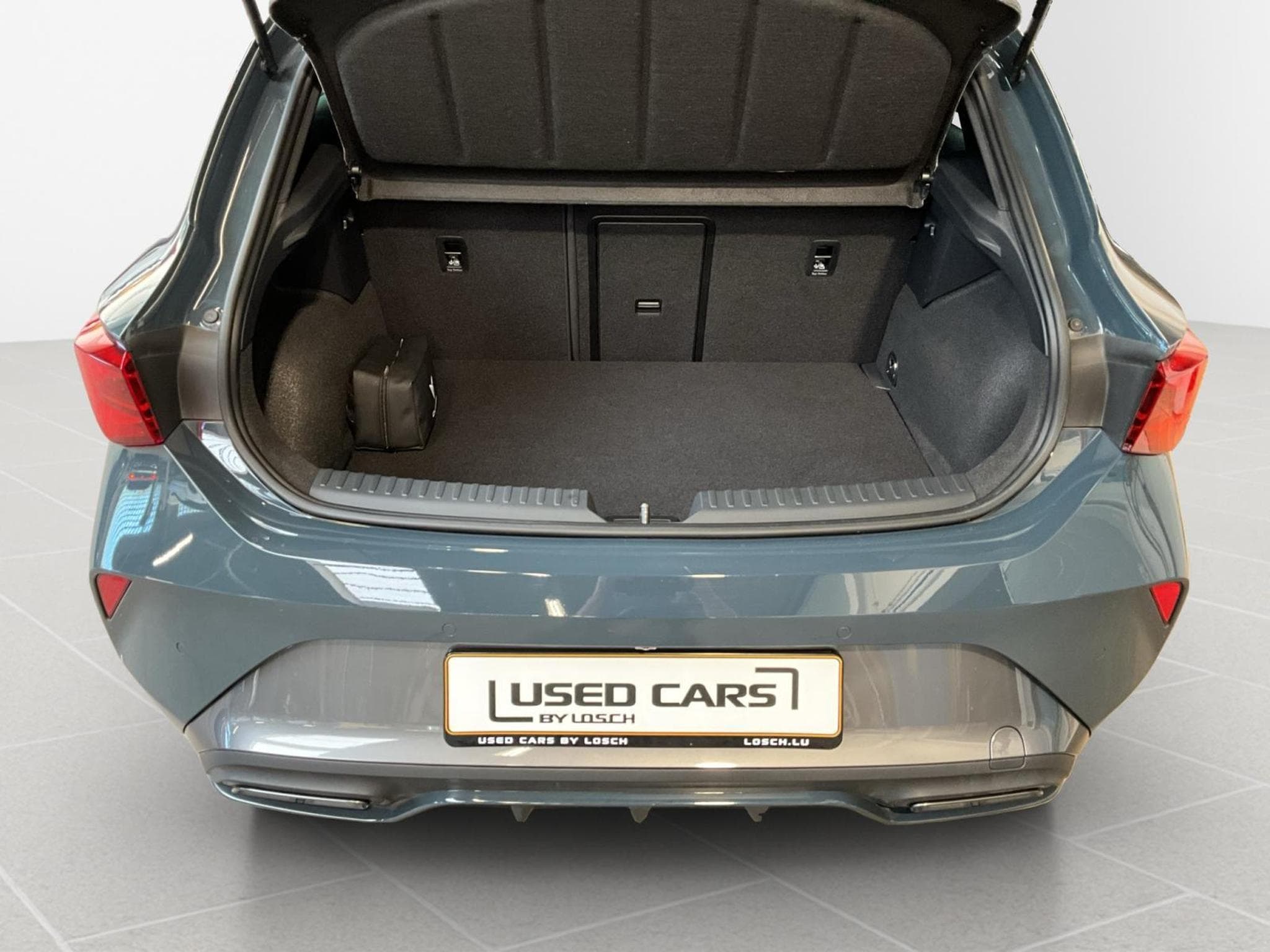 Cupra Leon TDI+DSG+Pure-Perf+Immersive-Sennheiser (2025) - Photo 16