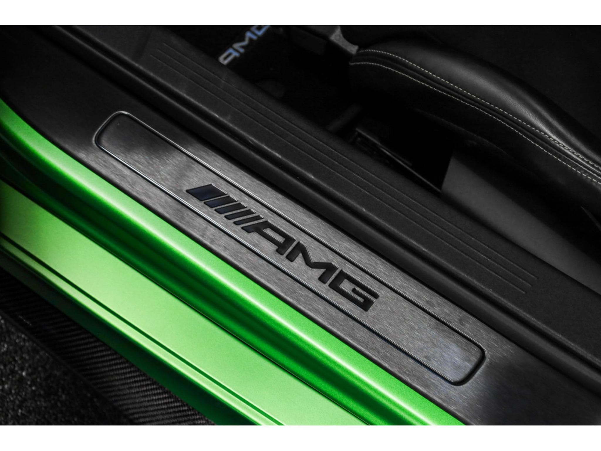 Mercedes AMG GT R Coupé V8 Bi-Turbo - Pack Track /GREEN HELL MAGNO (2019) - Foto 30