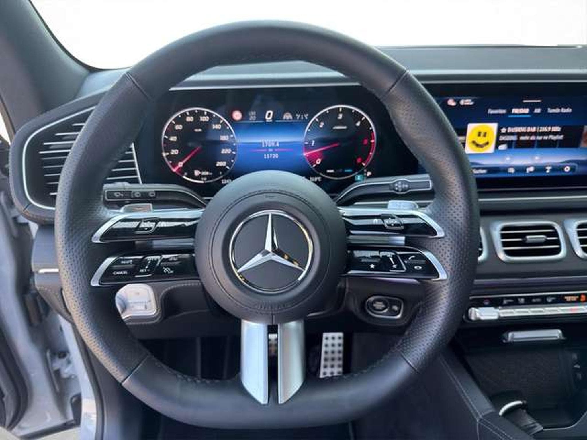 Mercedes GLE 450 d AMG Line/Designo/Pano/Night/Head-up (2025) - Photo 10