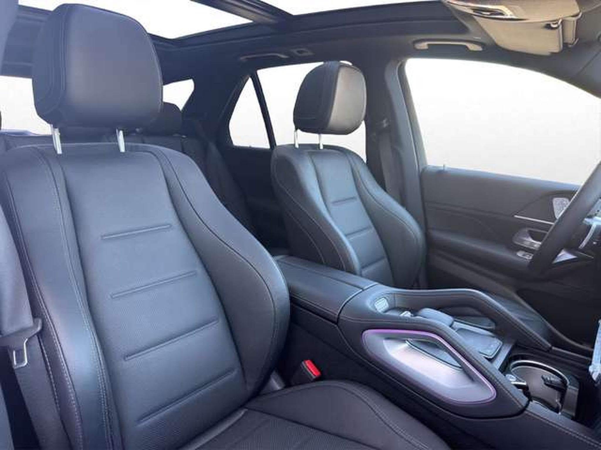 Mercedes GLE 450 d AMG Line/Designo/Pano/Night/Head-up (2025) - Photo 18