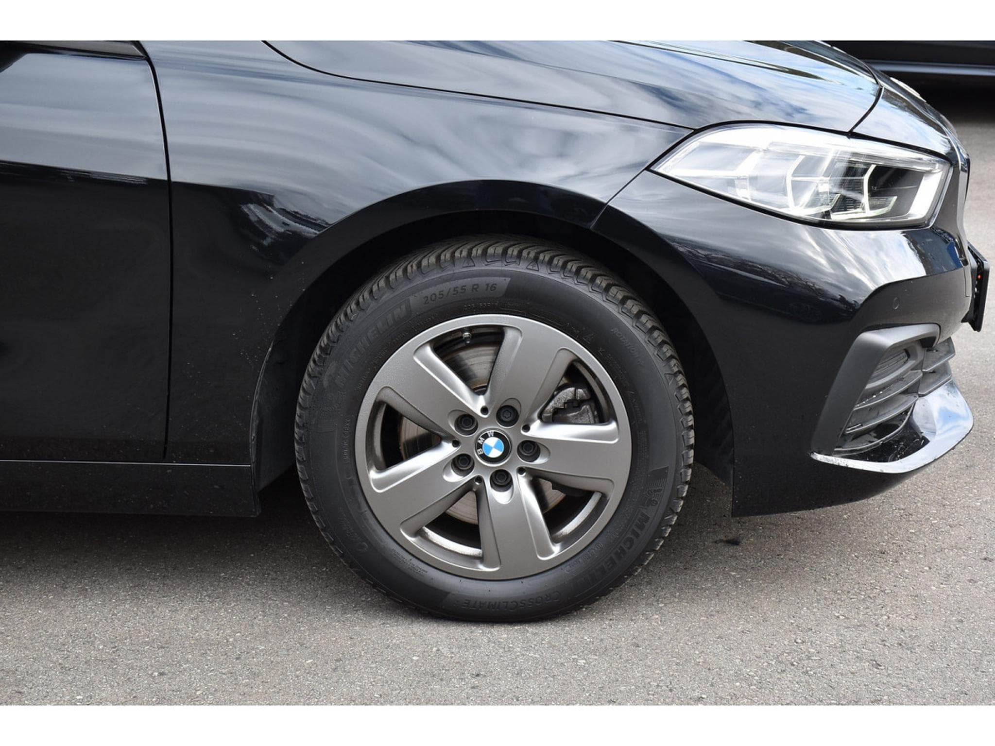 BMW 116 d CLIMA REGUL LANE LED PDC 1° MAIN (2023) - Photo 5