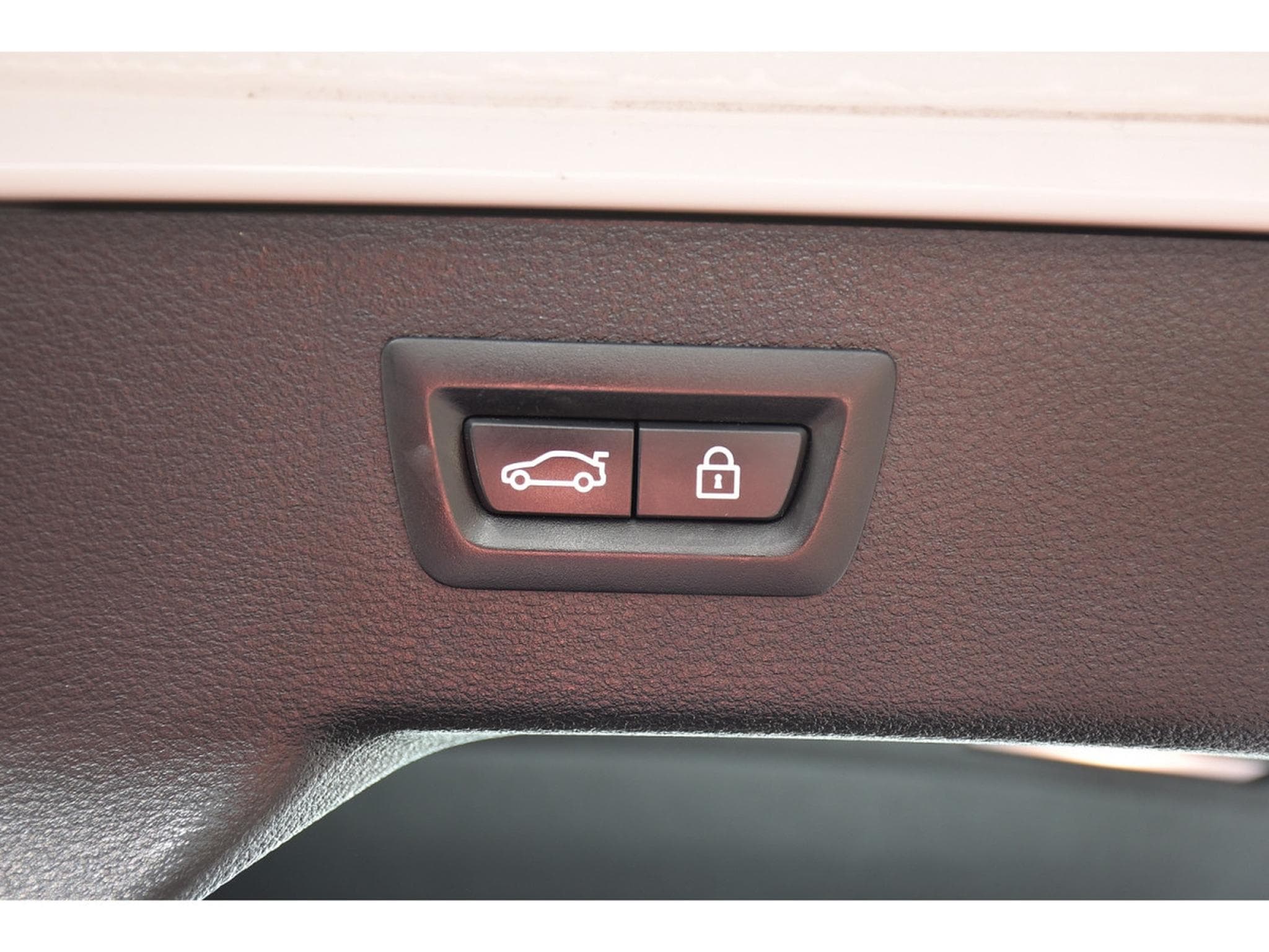 BMW X6 3.0 dAS xDrive30 CUIR MEMO TO HUD HARMAN CAM360 (2015) - Photo 19