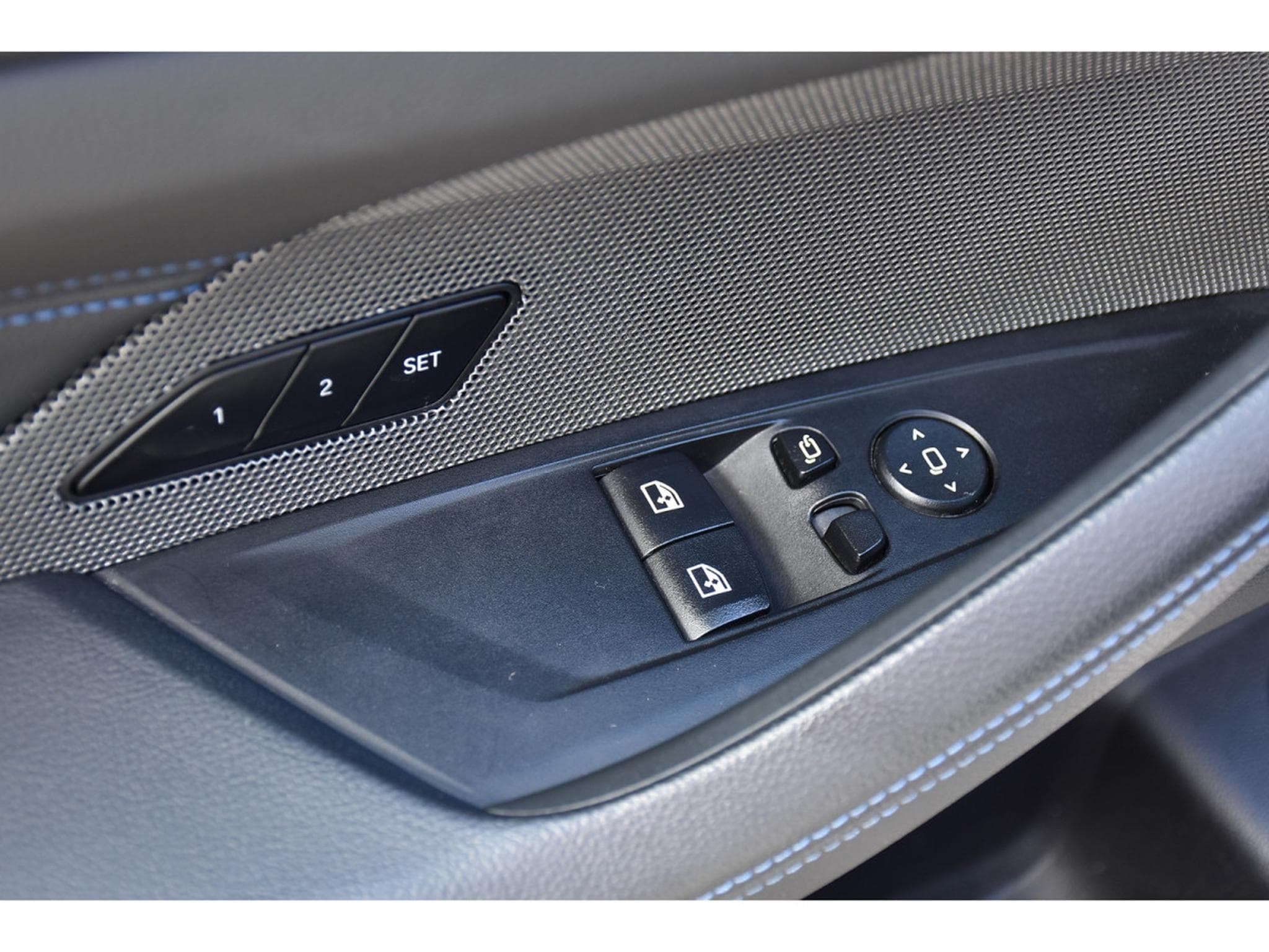 BMW M440 i xDrive Coupe CUIR MEMO HUD H/K CAM360 LASER ATT RMQ 1°MAIN (2021) - Foto 20
