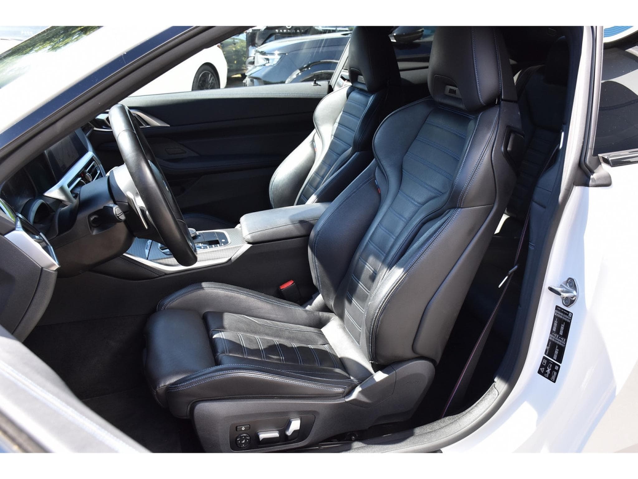 BMW M440 i xDrive Coupe CUIR MEMO HUD H/K CAM360 LASER ATT RMQ 1°MAIN (2021) - Foto 6