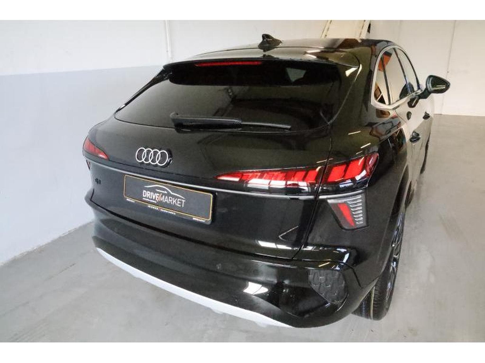 Audi Q3 Sportback (2026) - Photo 20