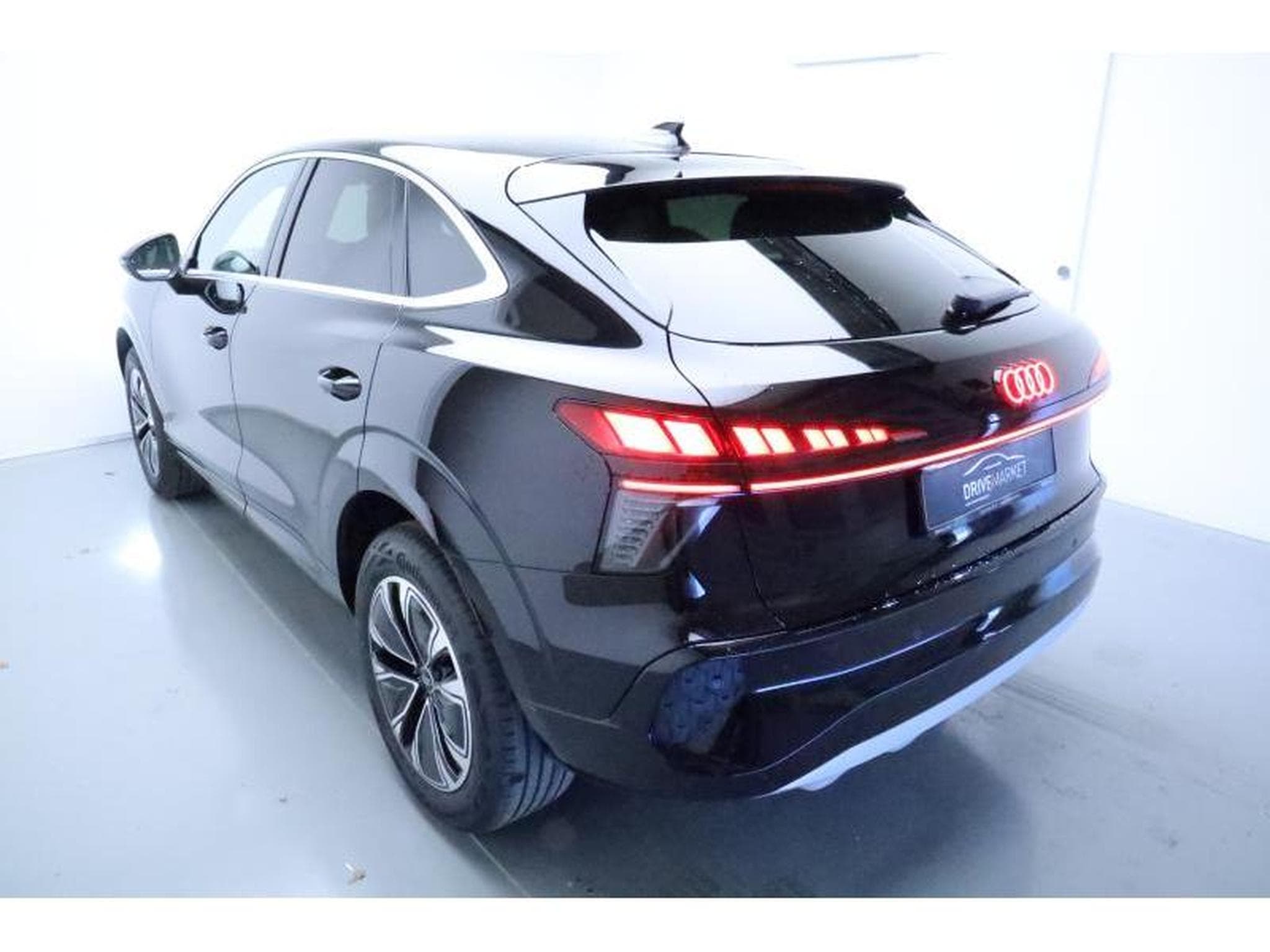 Audi Q3 Sportback (2026) - Photo 13