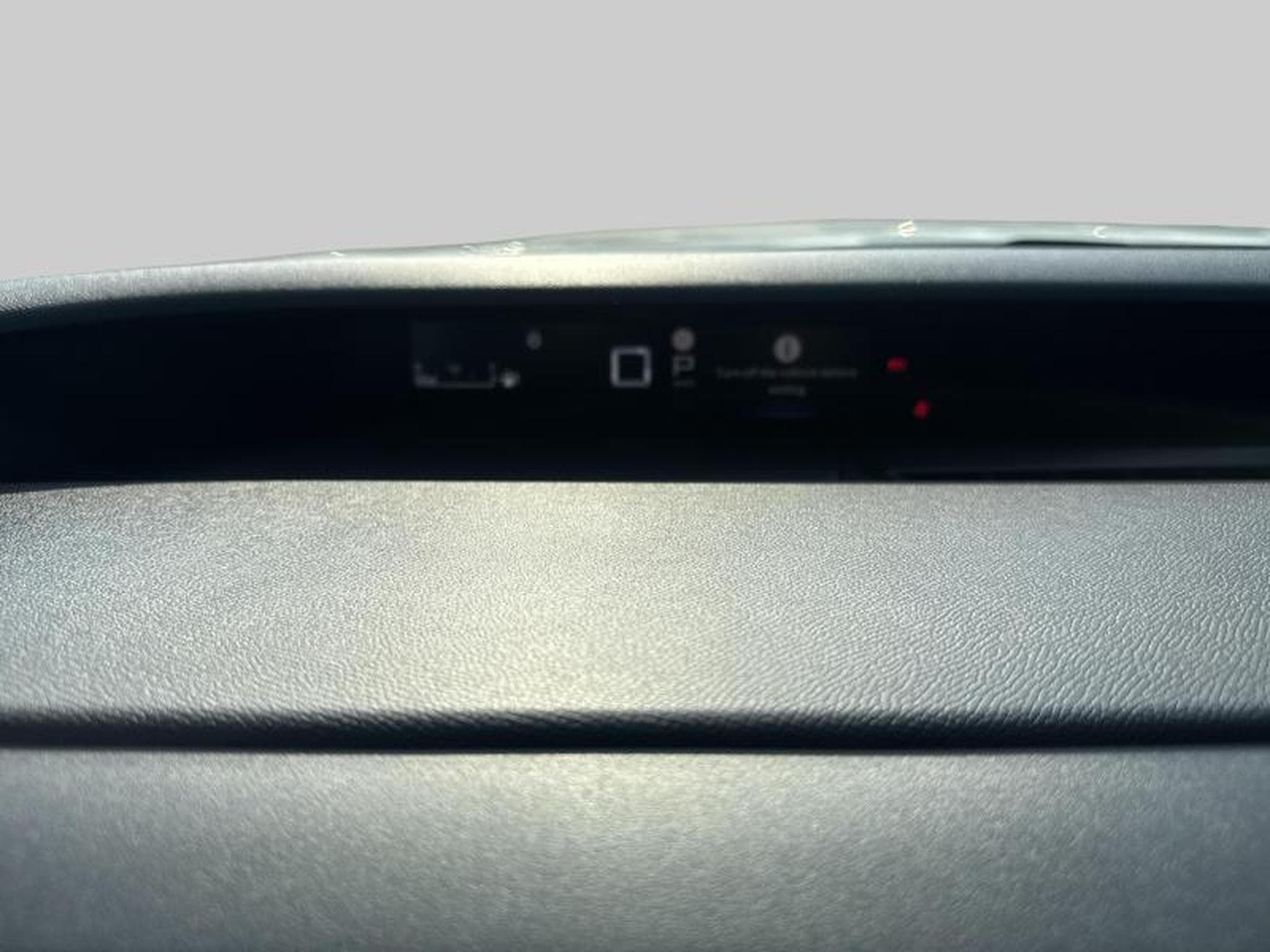 Citroen C3 PLUS Hybrid 100 e-DSC6 (2025) - Photo 15