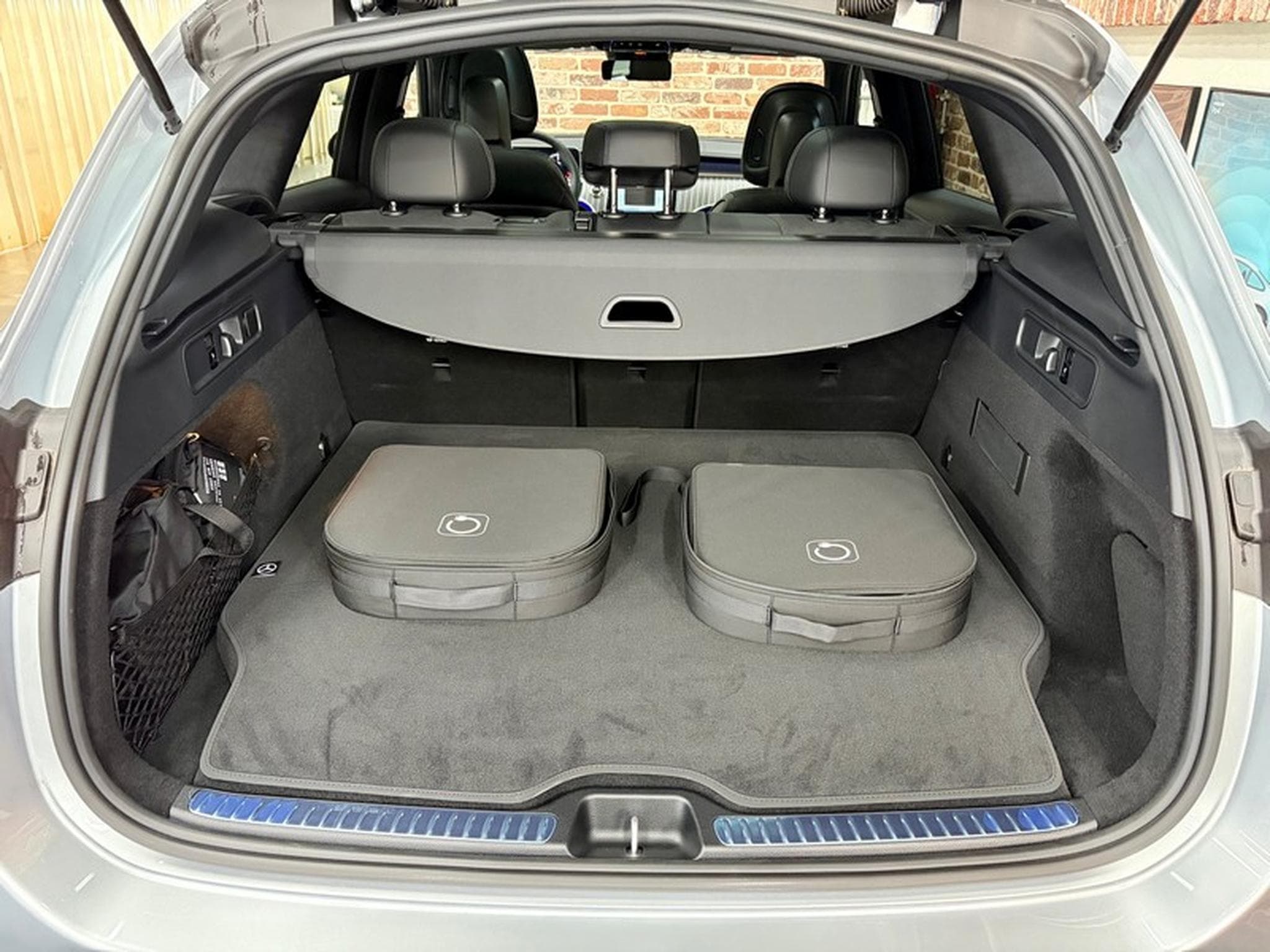 Mercedes GLC 300 GLC 300de 2.0 Hyb-Ess 333cv Auto AMG-LINE (2025) - Photo 7