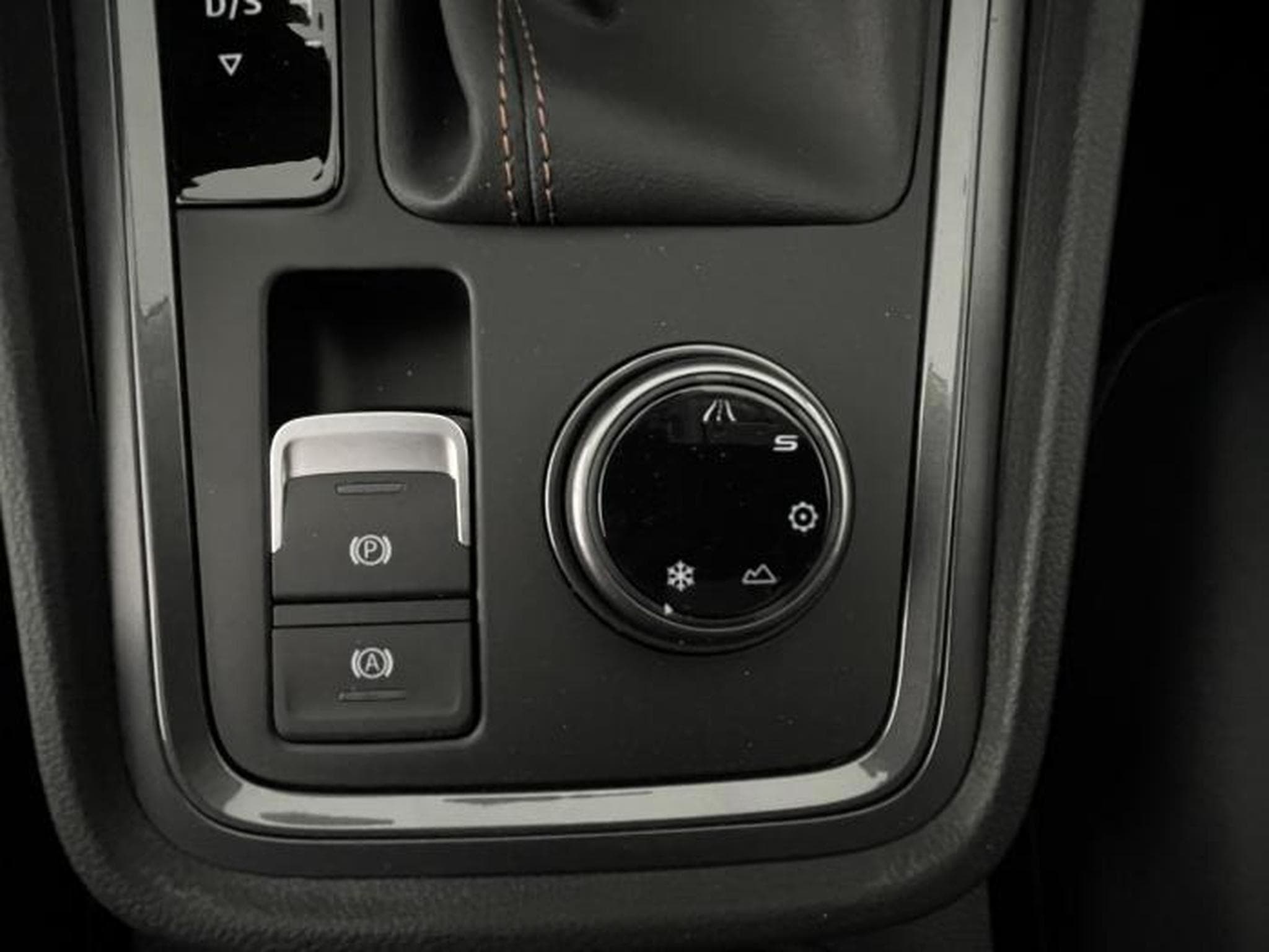 Cupra Ateca 2.0 TSI 140kW (2026) - Photo 17