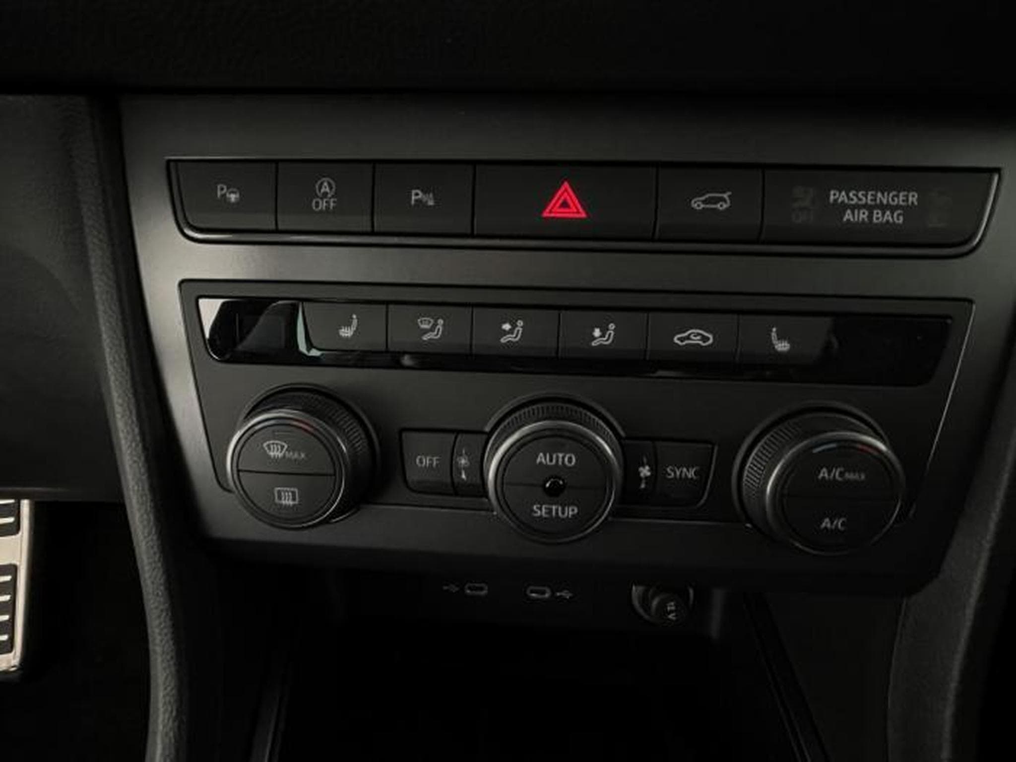 Cupra Ateca 2.0 TSI 140kW (2026) - Photo 18