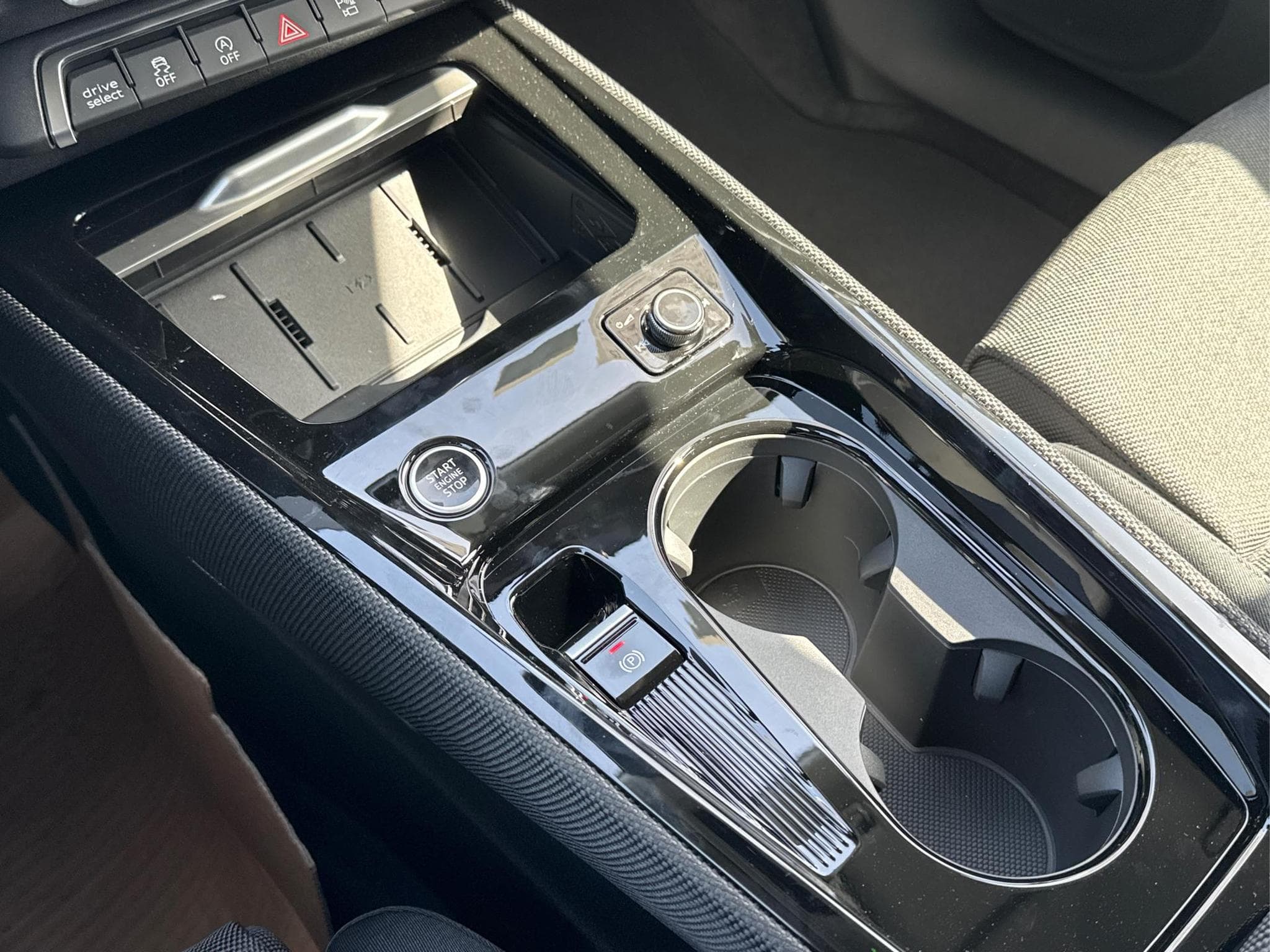 Audi Q3 Sportback Basis (2026) - Photo 16