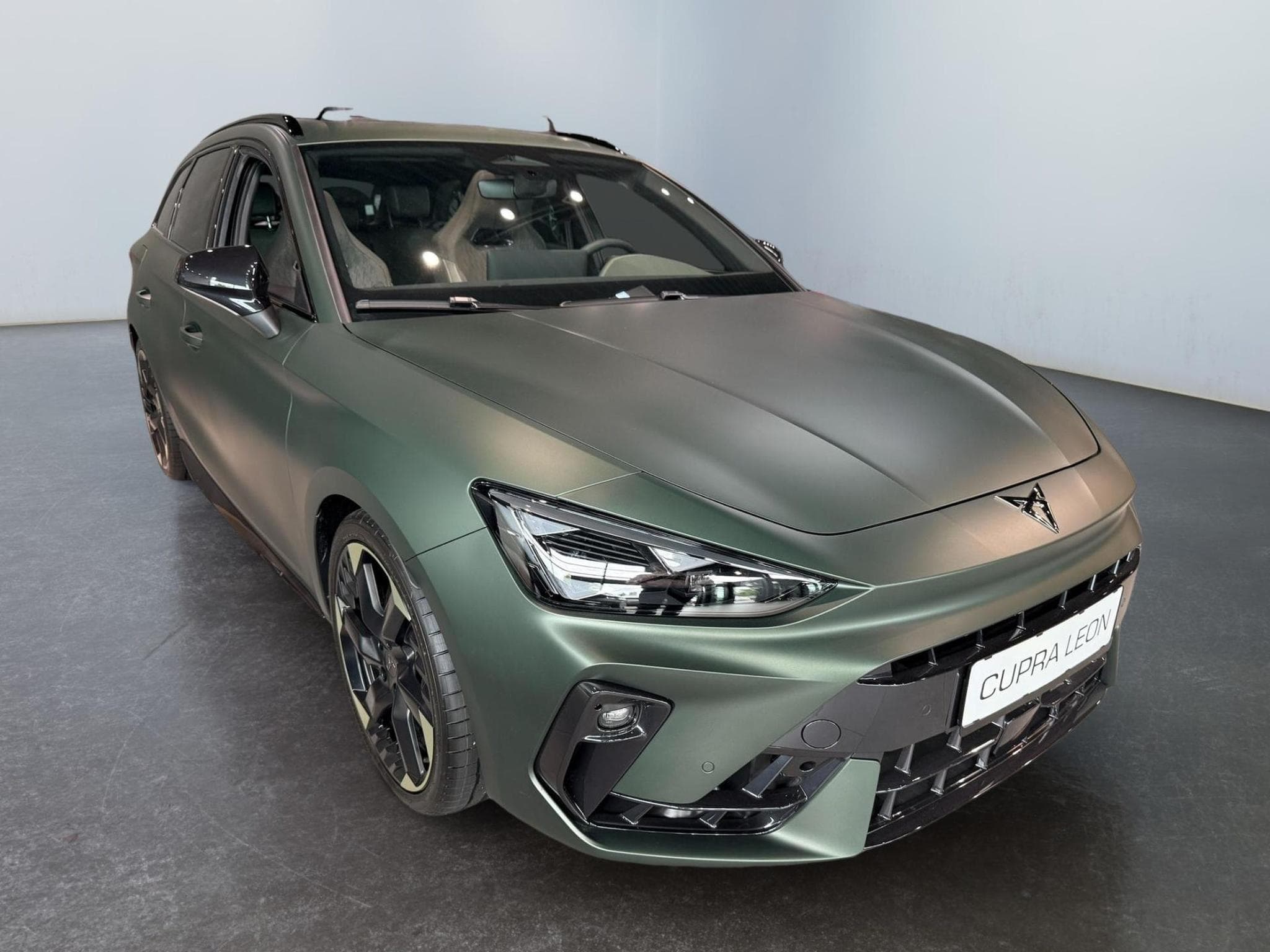 Cupra Leon VZ (2026) - Photo 1
