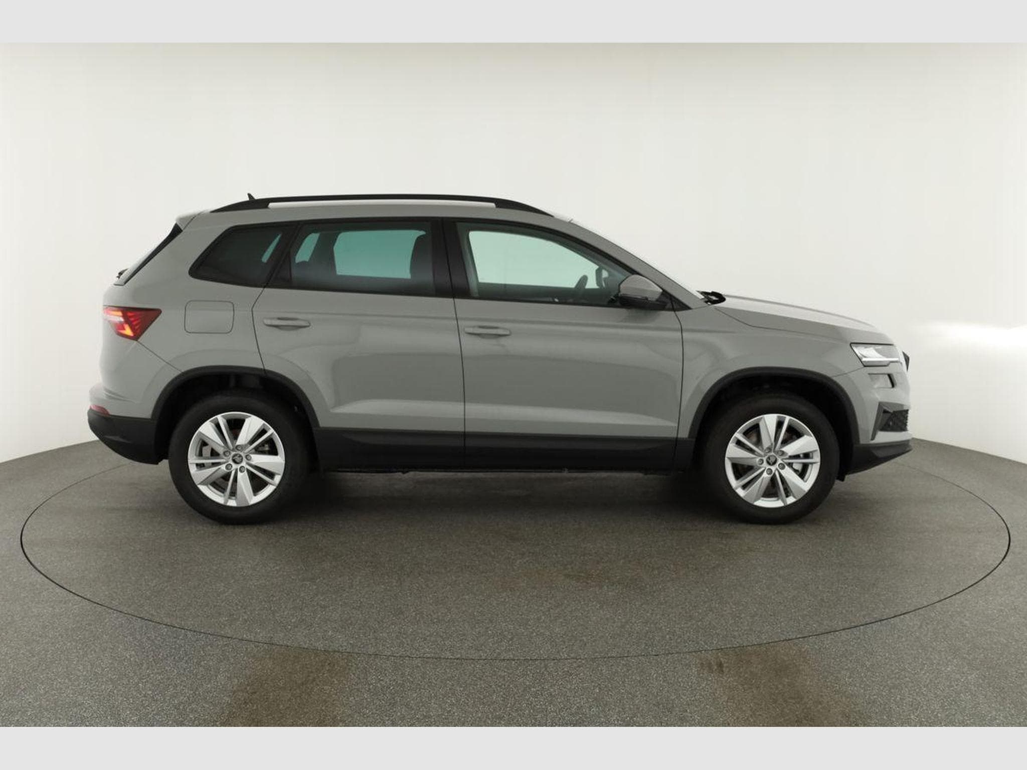 Skoda Karoq Selection 4x4 (2026) - Photo 22