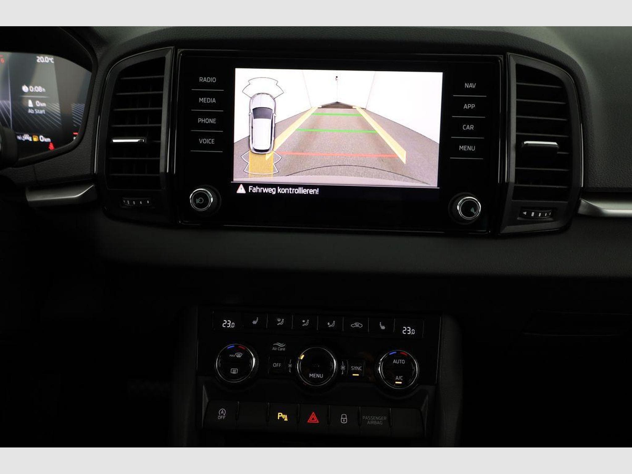 Skoda Karoq Selection 4x4 (2026) - Photo 6