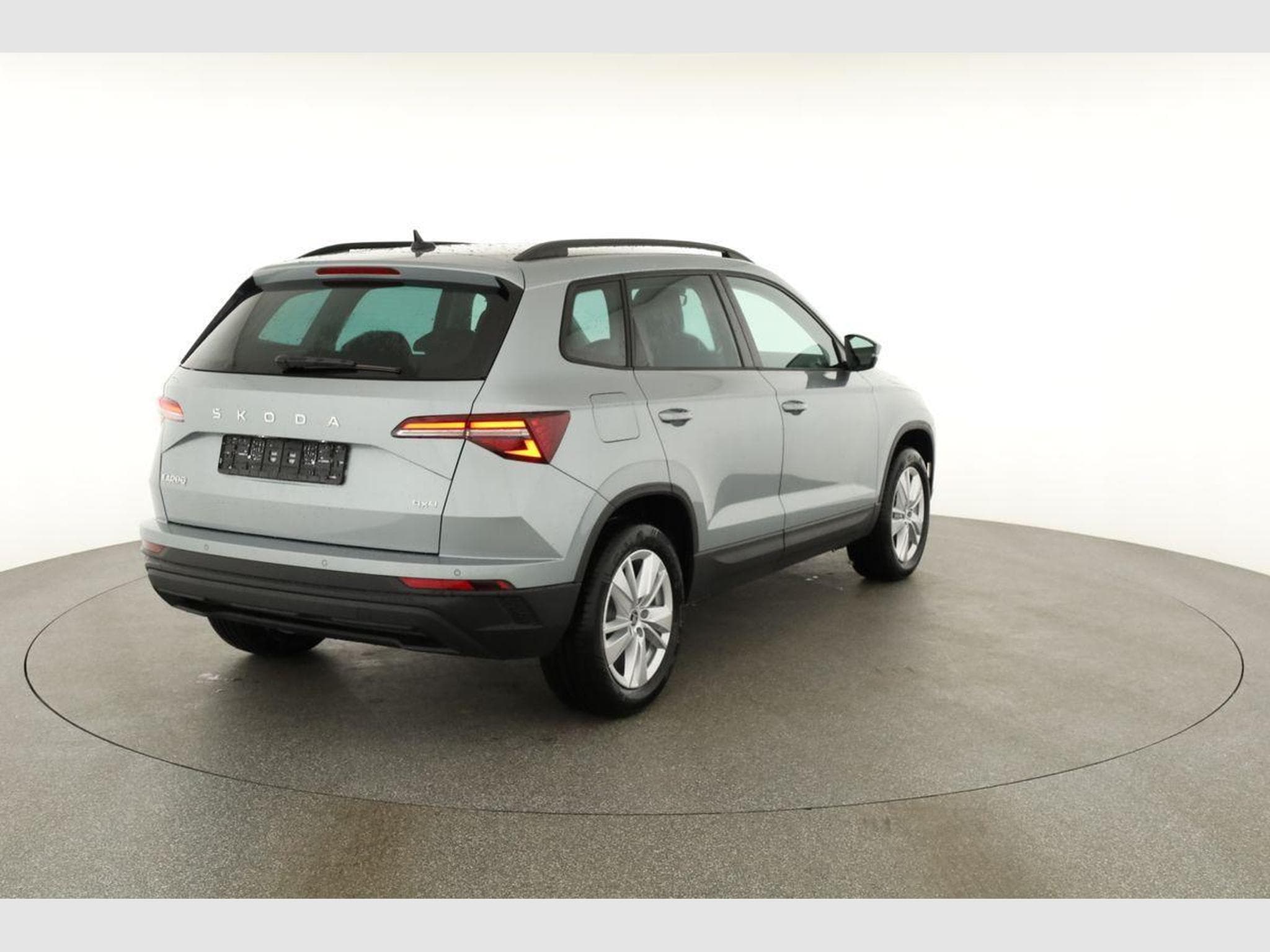 Skoda Karoq Selection 4x4 (2026) - Photo 18