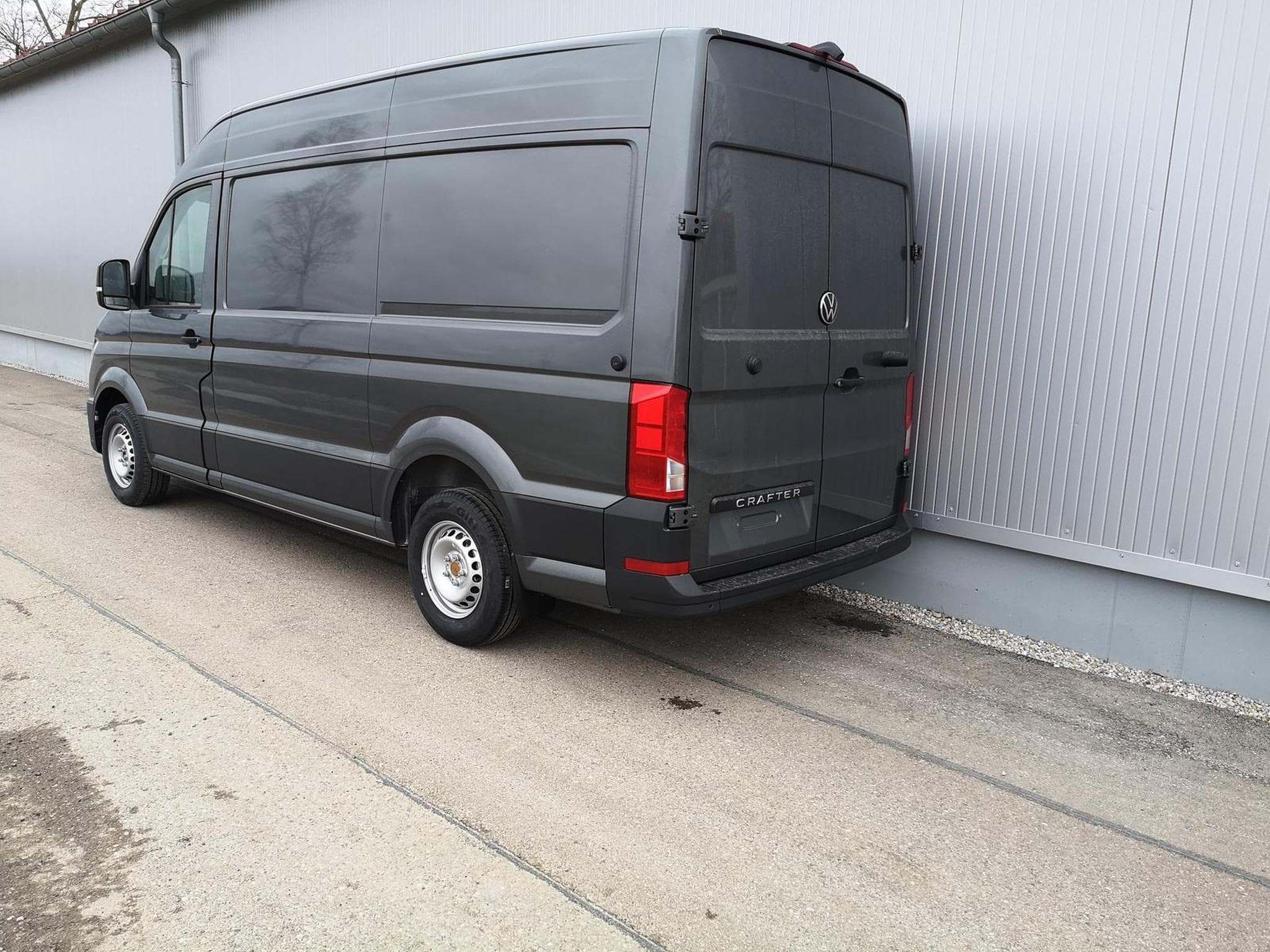 VW Crafter Kasten 35 mittellang Hochdach FWD (2026) - Foto 2