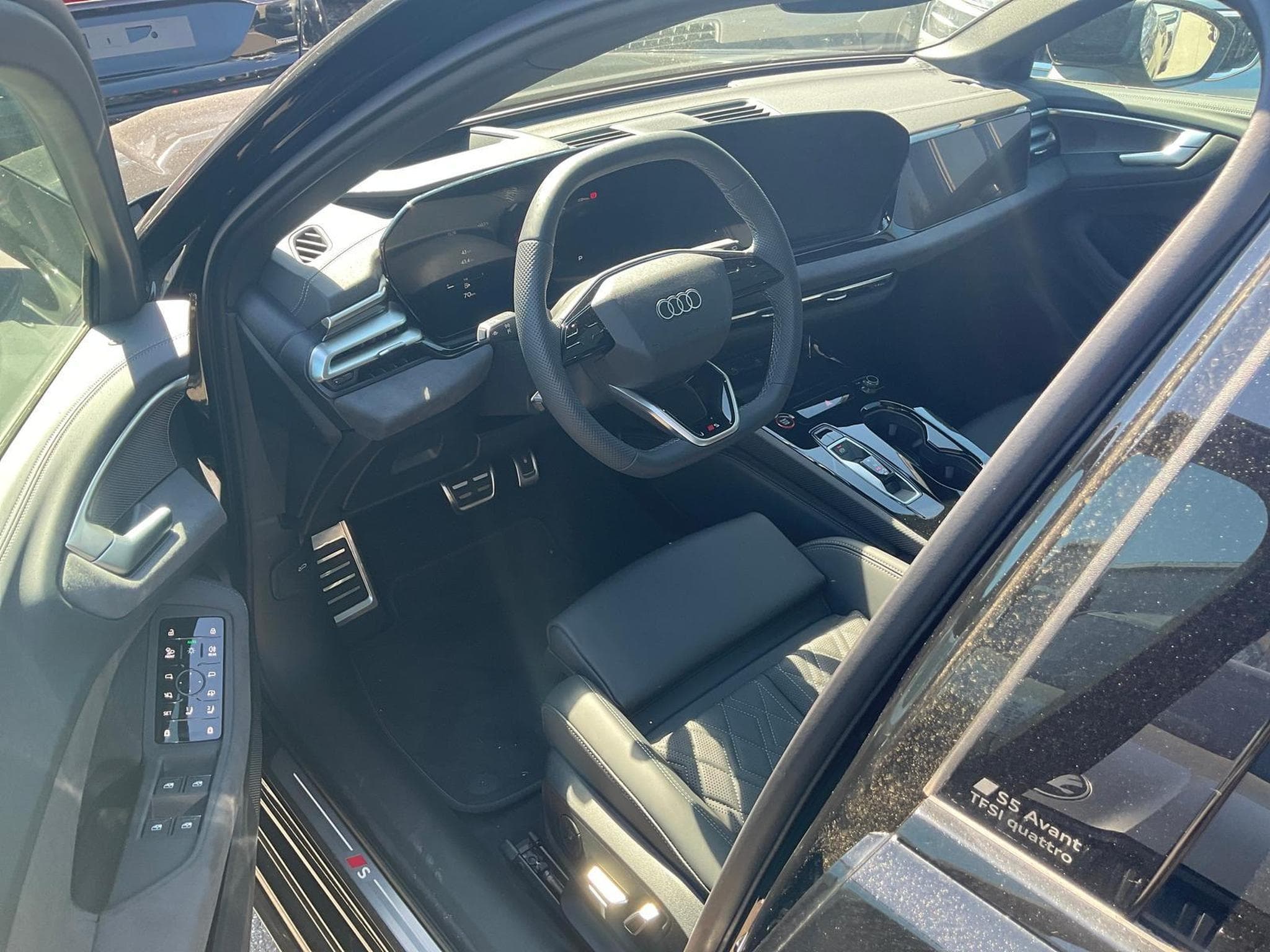 Audi S5 Kombi TFSI quattro 270 kW (2026) - Photo 1