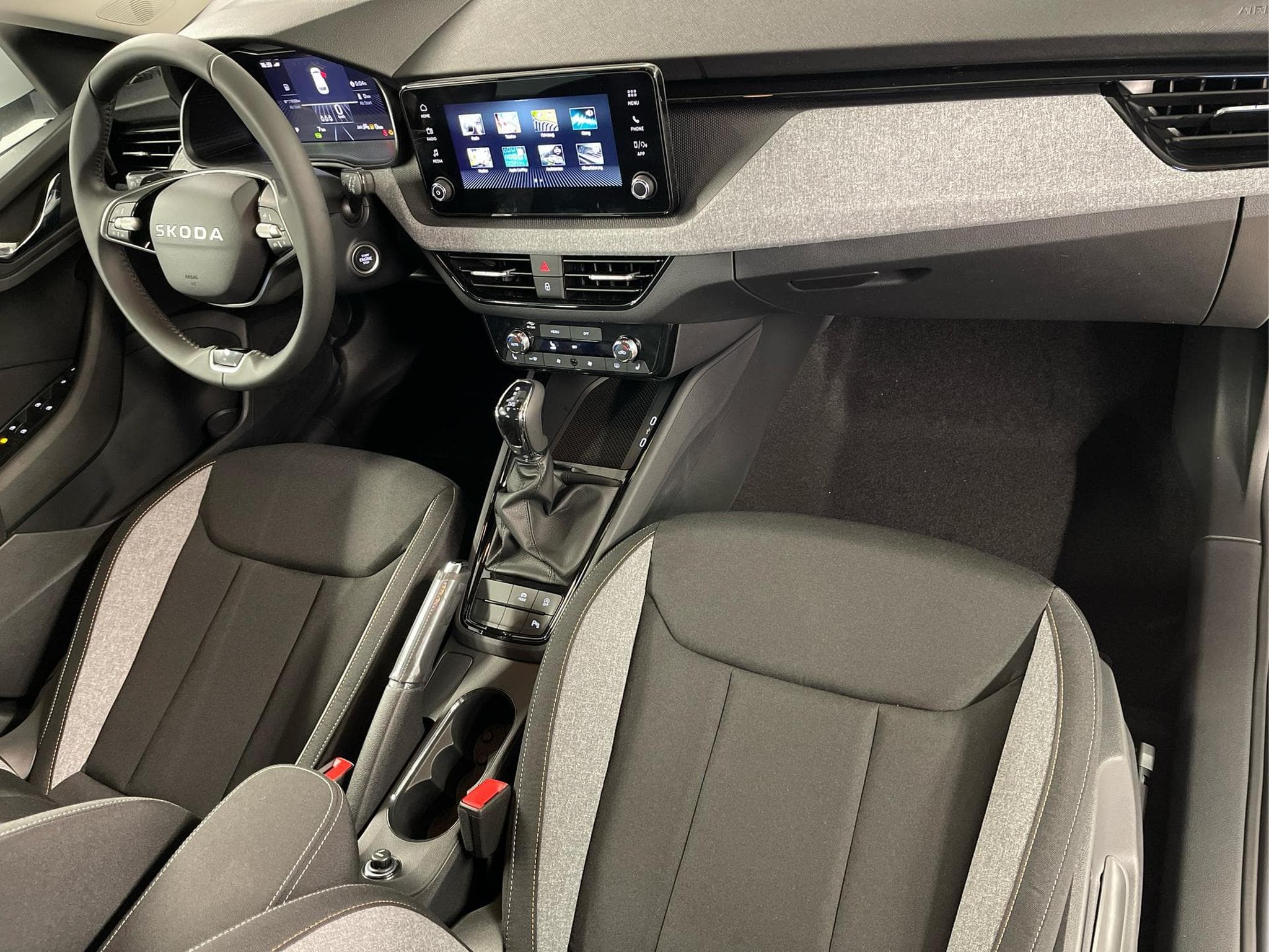 Skoda Kamiq Selection (2026) - Photo 13