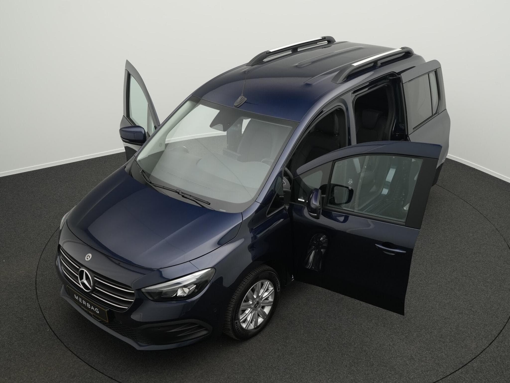 Mercedes T PROGRESSIVE Standard (2024) - Photo 12
