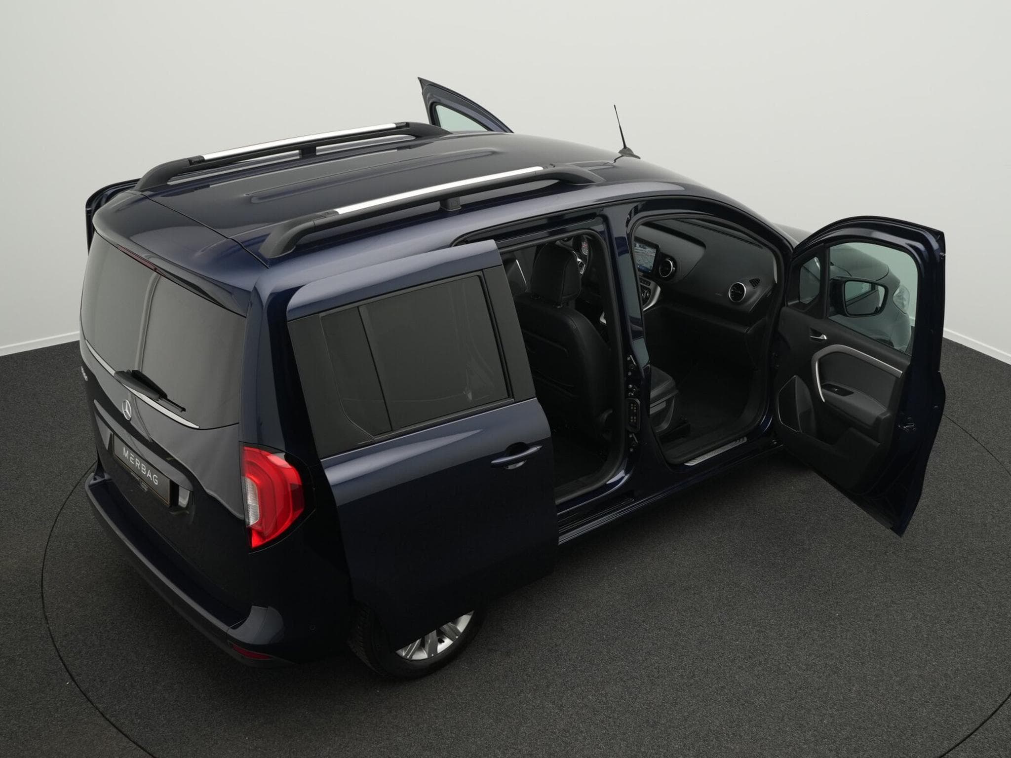 Mercedes T PROGRESSIVE Standard (2024) - Photo 13