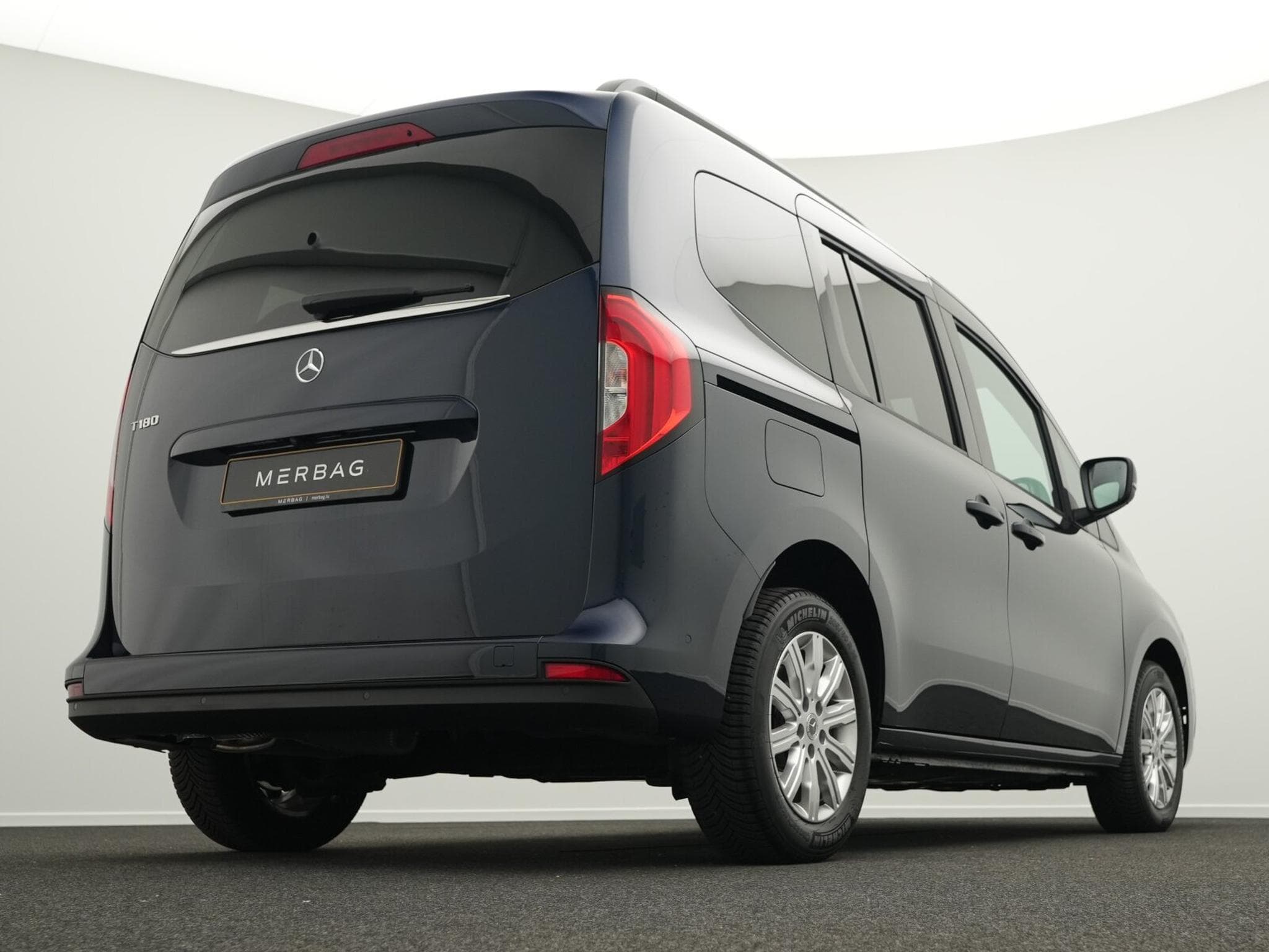 Mercedes T PROGRESSIVE Standard (2024) - Photo 9