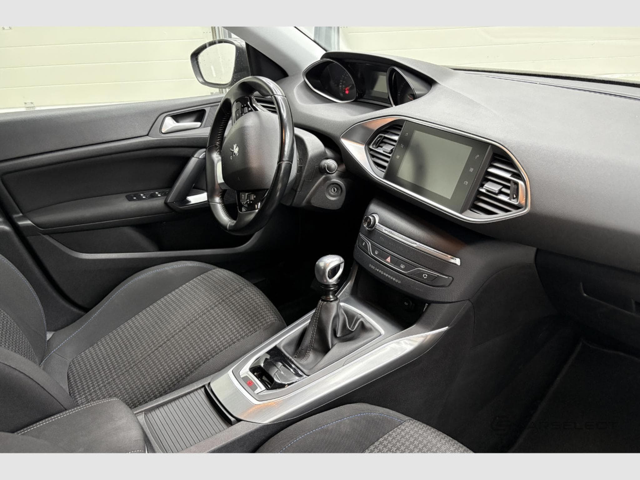 Peugeot 308 SW Puretech (2019) - Photo 11