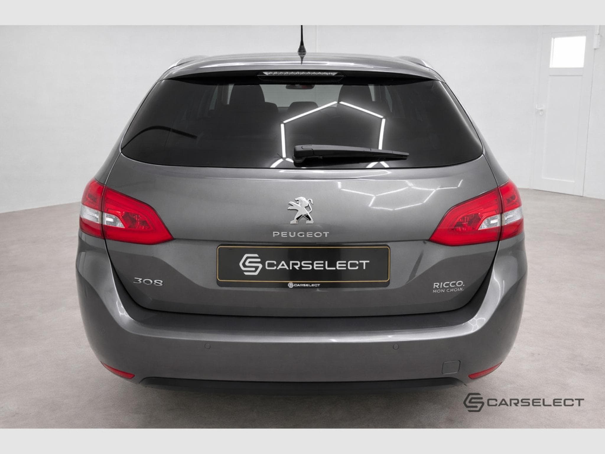 Peugeot 308 SW Puretech (2019) - Photo 3