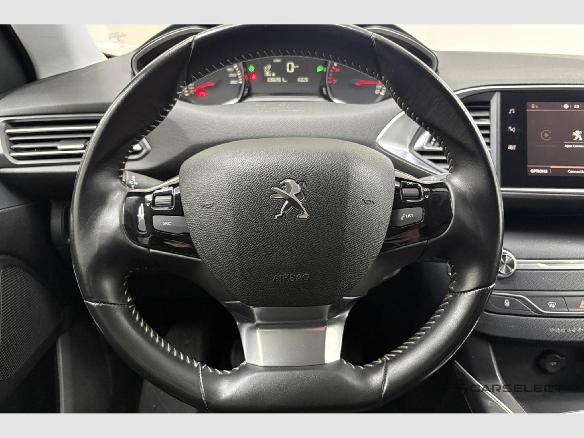 Peugeot 308 SW Puretech (2019) - Photo 7
