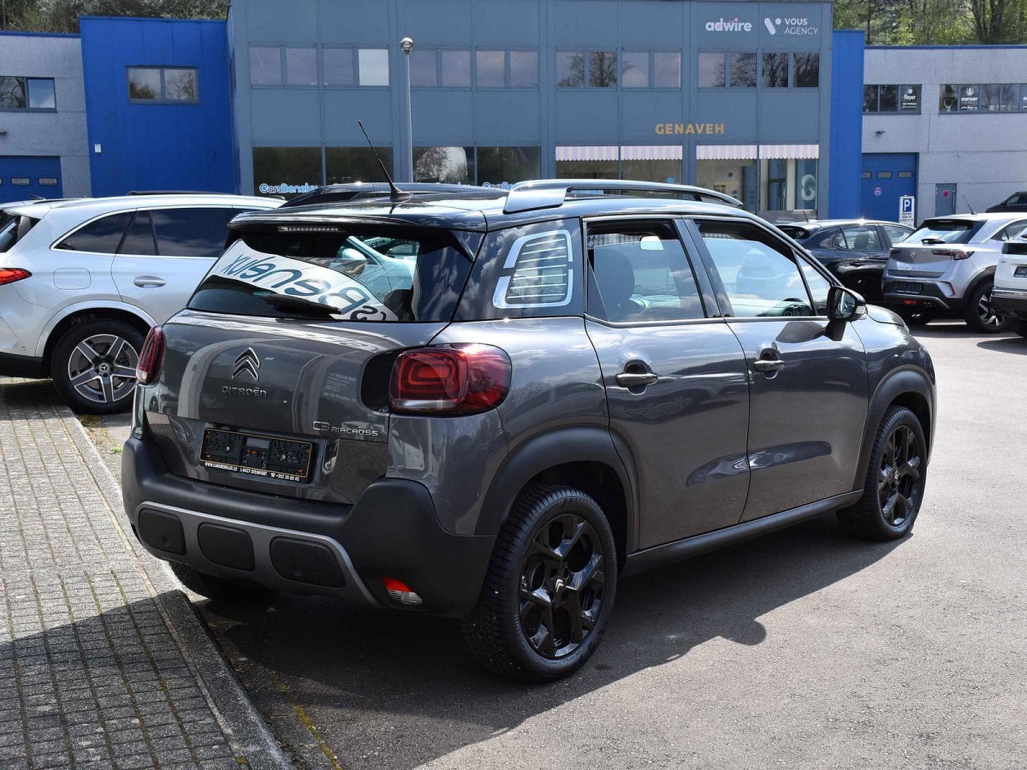 Citroën C3 Aircross 1.2 PureTech 110 MAX REGUL GPS LANE HUD GRIP CAM JA17 1°MAIN (2024) - Foto 4