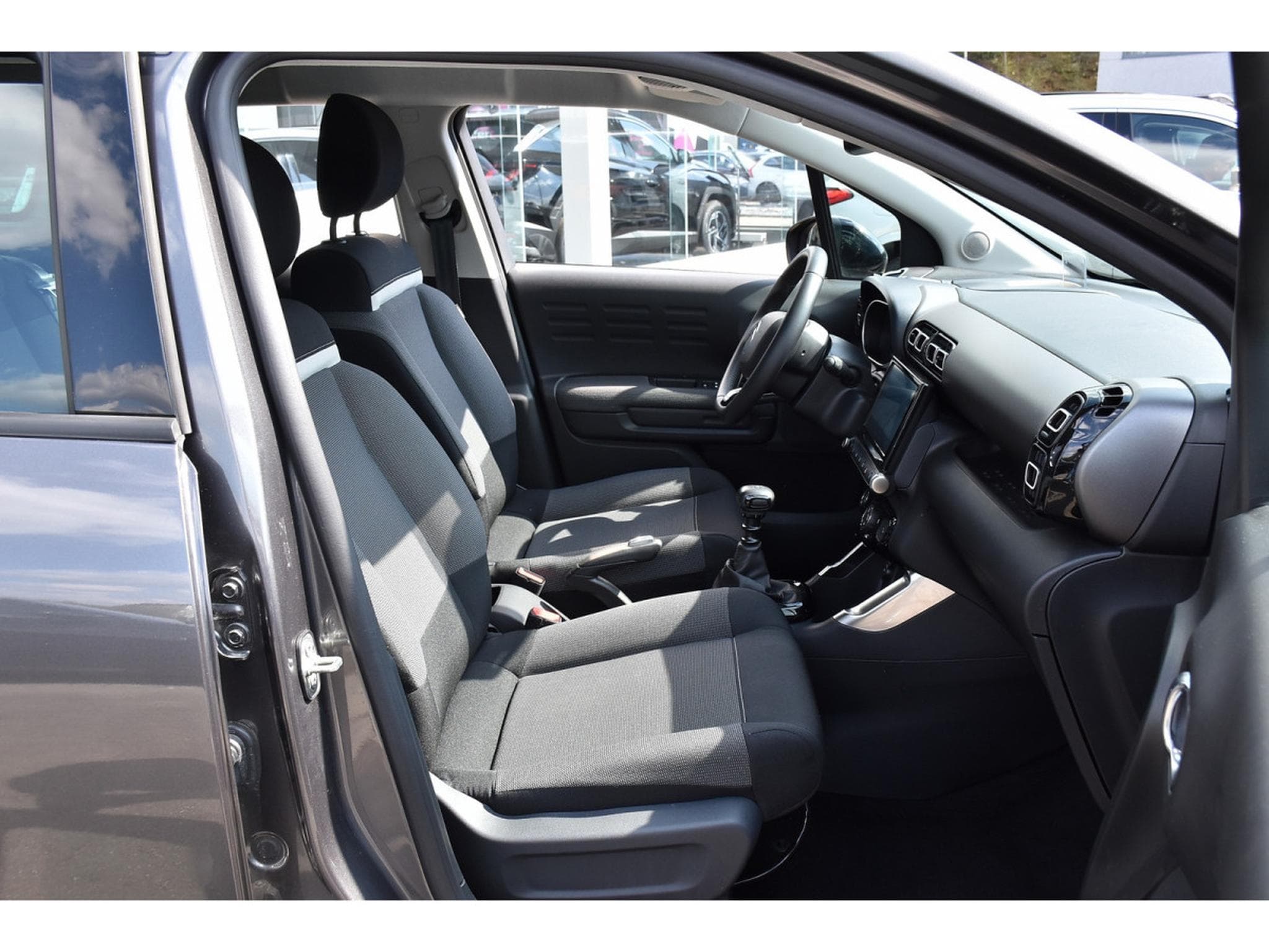 Citroën C3 Aircross 1.2 PureTech 110 MAX REGUL GPS LANE HUD GRIP CAM JA17 1°MAIN (2024) - Foto 7