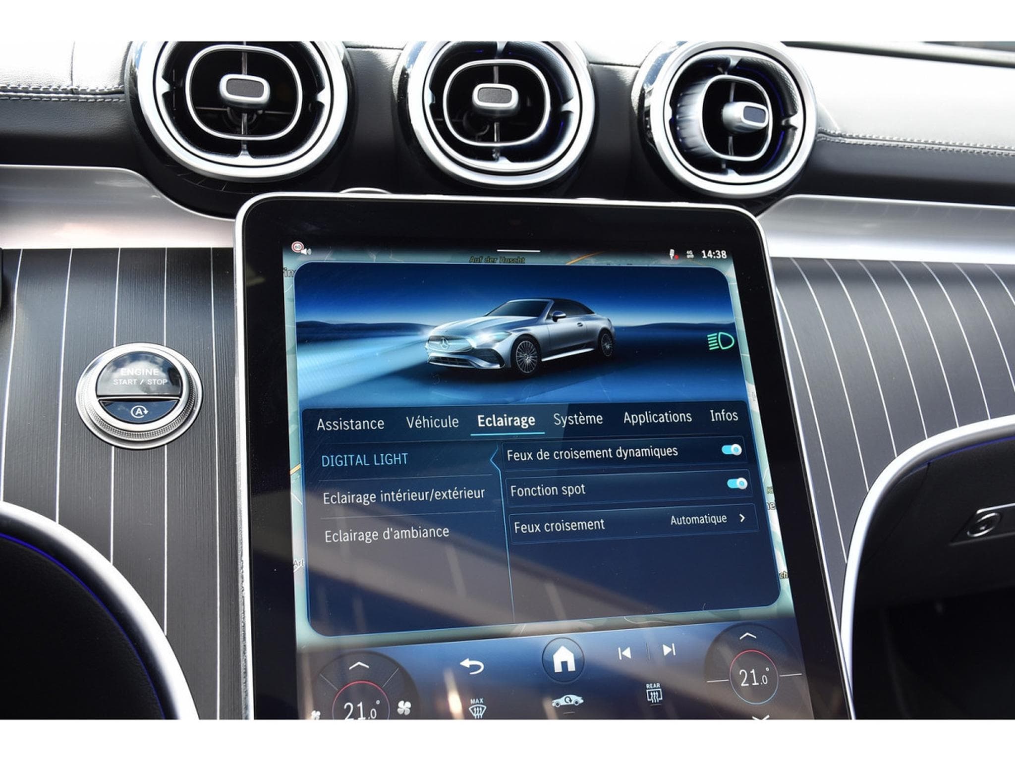 Mercedes CLE 200 AMG Line 9G-Tronic MEMO SG VENT DISTR CAM360 SIDE AIRSCARF (2025) - Foto 15