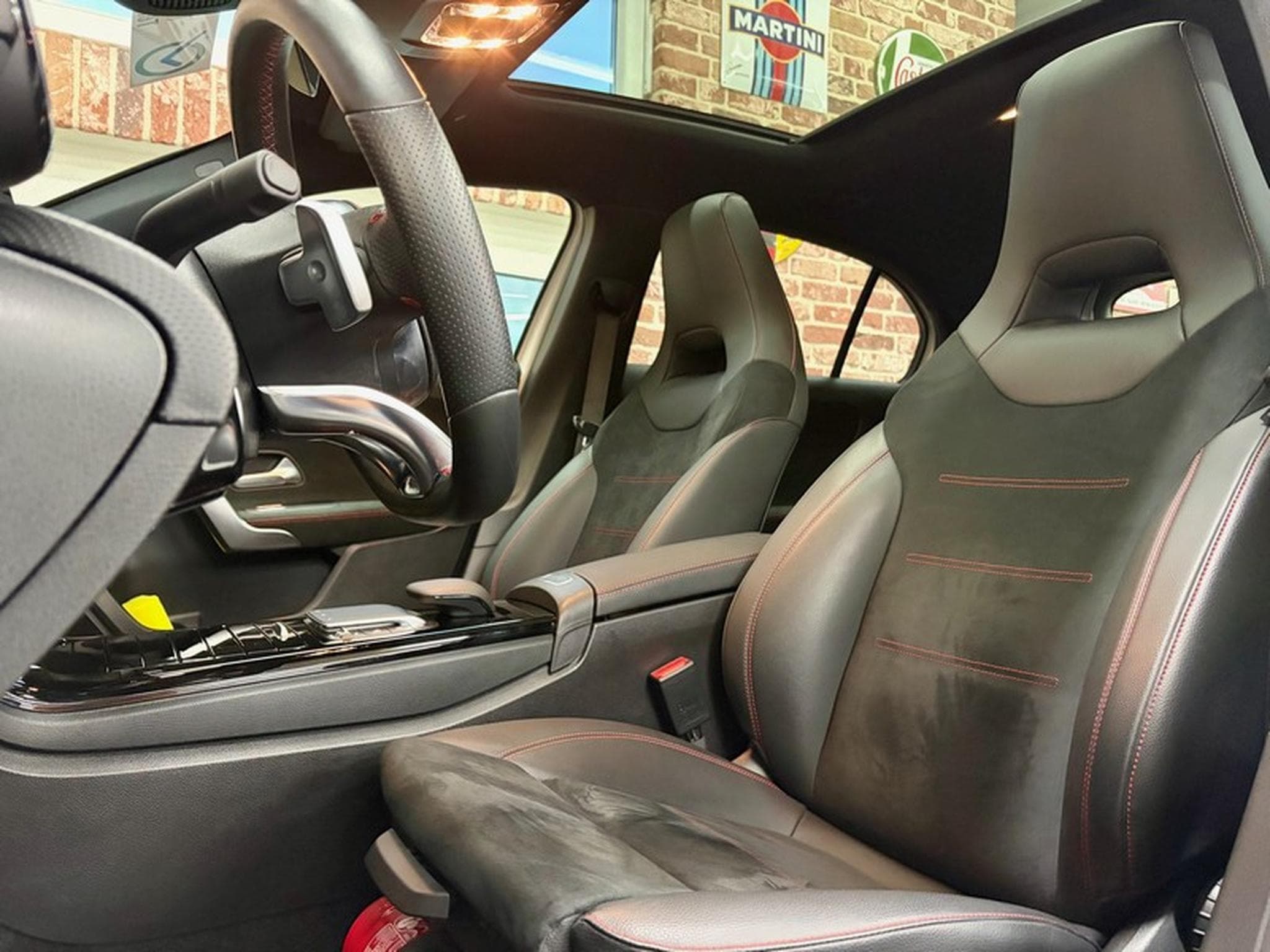 Mercedes A 200 A 200d 2.0 150cv Auto AMG-LINE (2023) - Photo 5