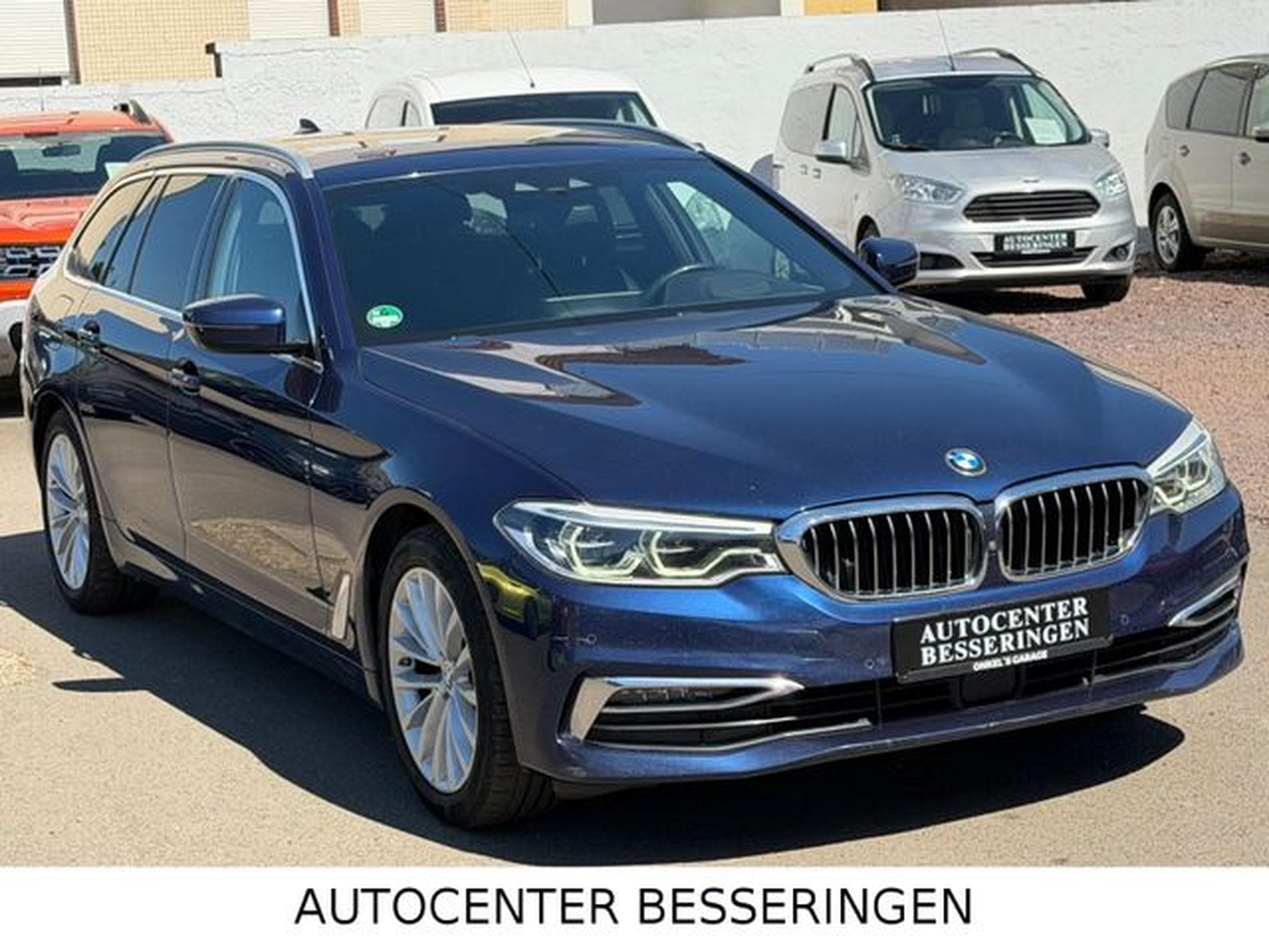 BMW 520 520 d xDrive Luxury Line * DISPLAY-KEY * (2019) - Photo 3