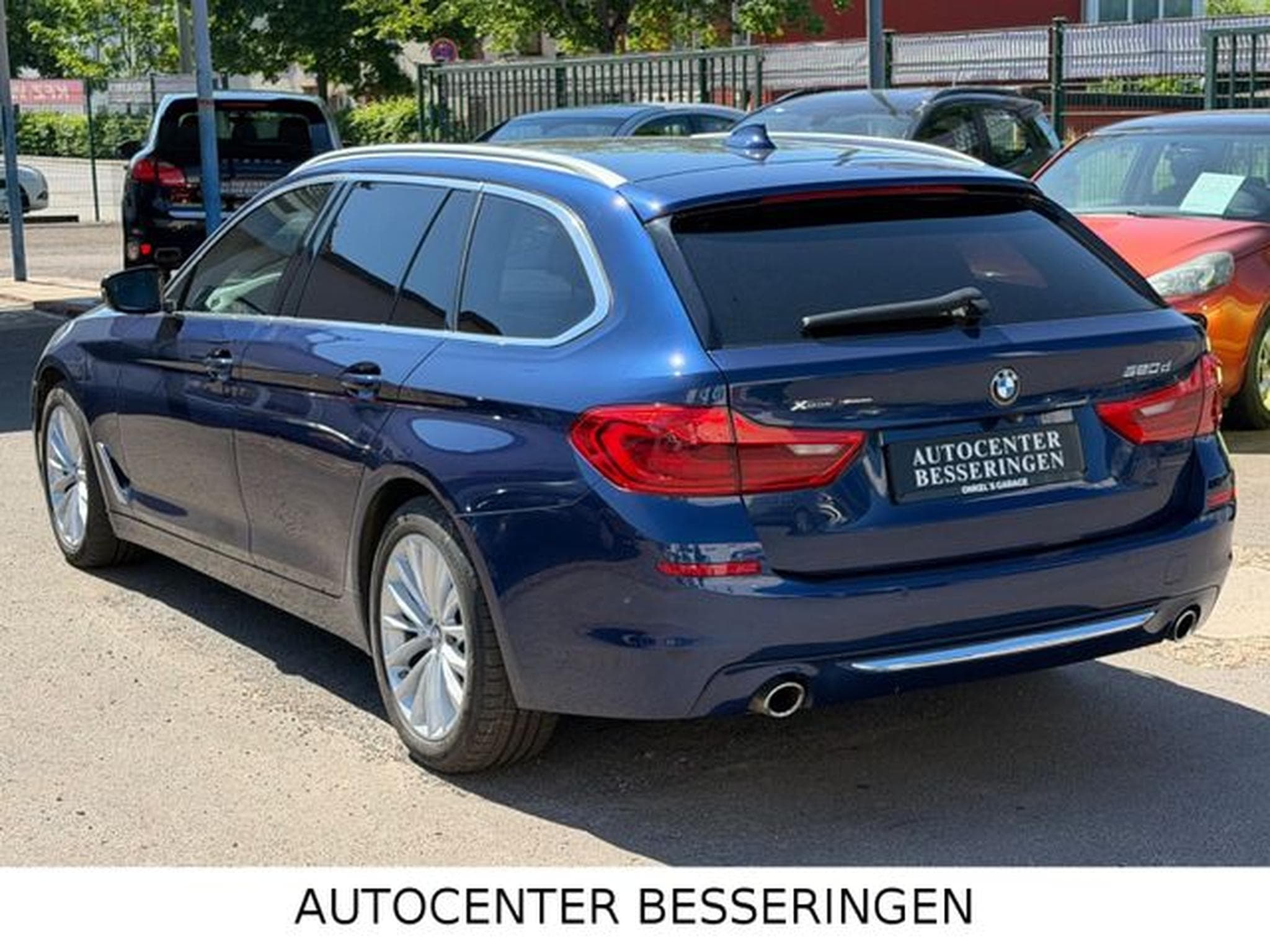 BMW 520 520 d xDrive Luxury Line * DISPLAY-KEY * (2019) - Photo 5