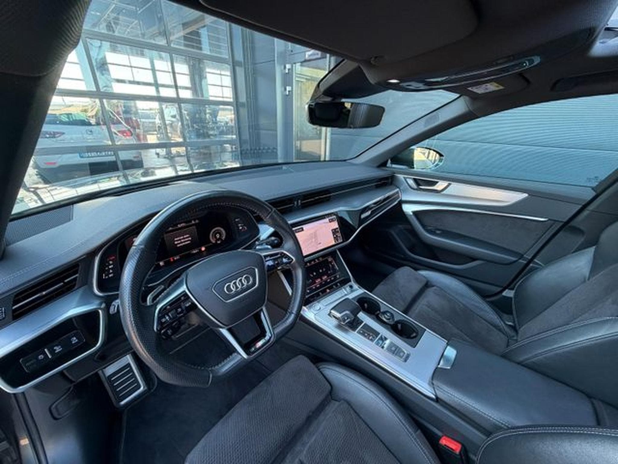 Audi A6 A6 Avant 50TDI quattro S Line Pano AHK Allradlk (2019) - Photo 13