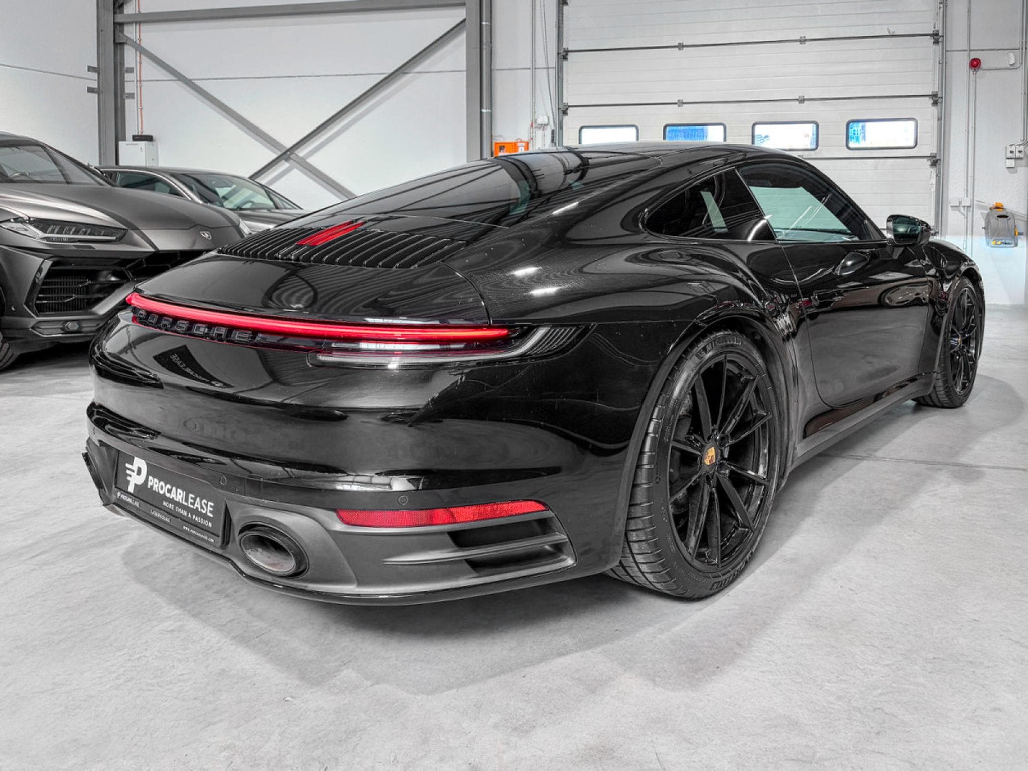 Porsche 911 992 CARRERA 2/ BOSE/ 360°/ 90L/ SPORT CHRONO (2024) - Photo 13