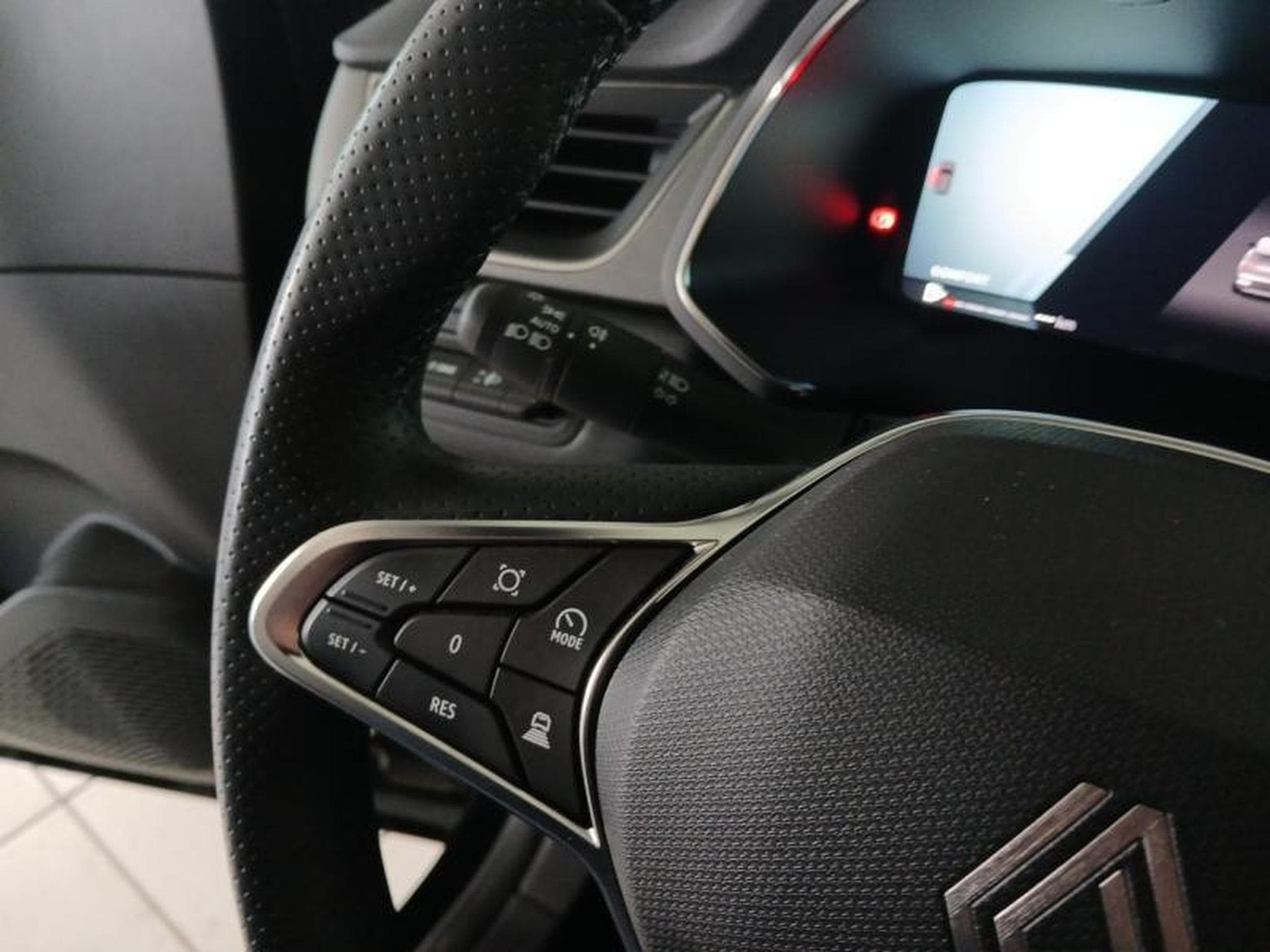 Renault Symbioz 1.6 Tce E-TECH Hybrid TeChno EDC (2025) - Photo 14