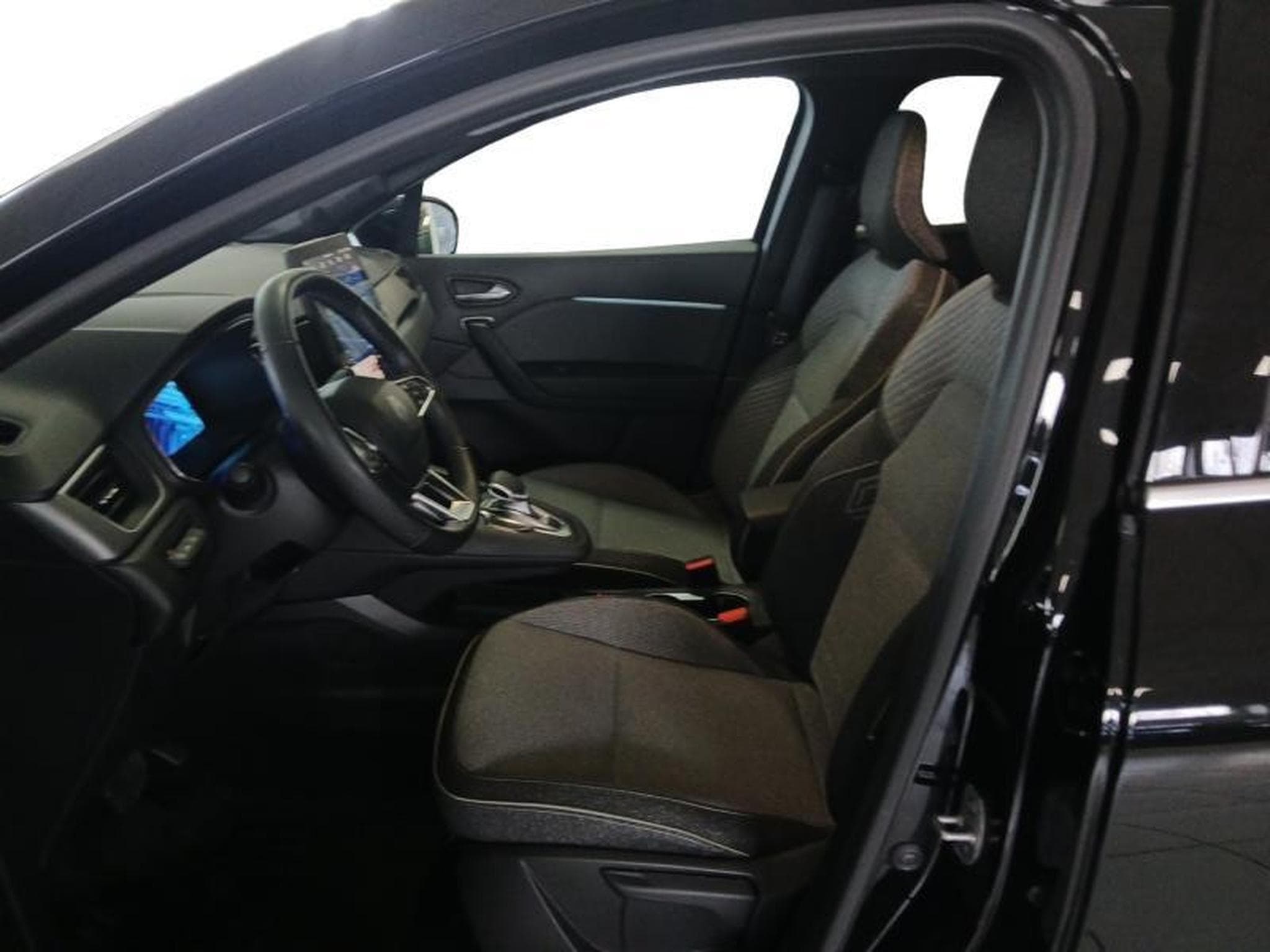 Renault Symbioz 1.6 Tce E-TECH Hybrid TeChno EDC (2025) - Photo 9